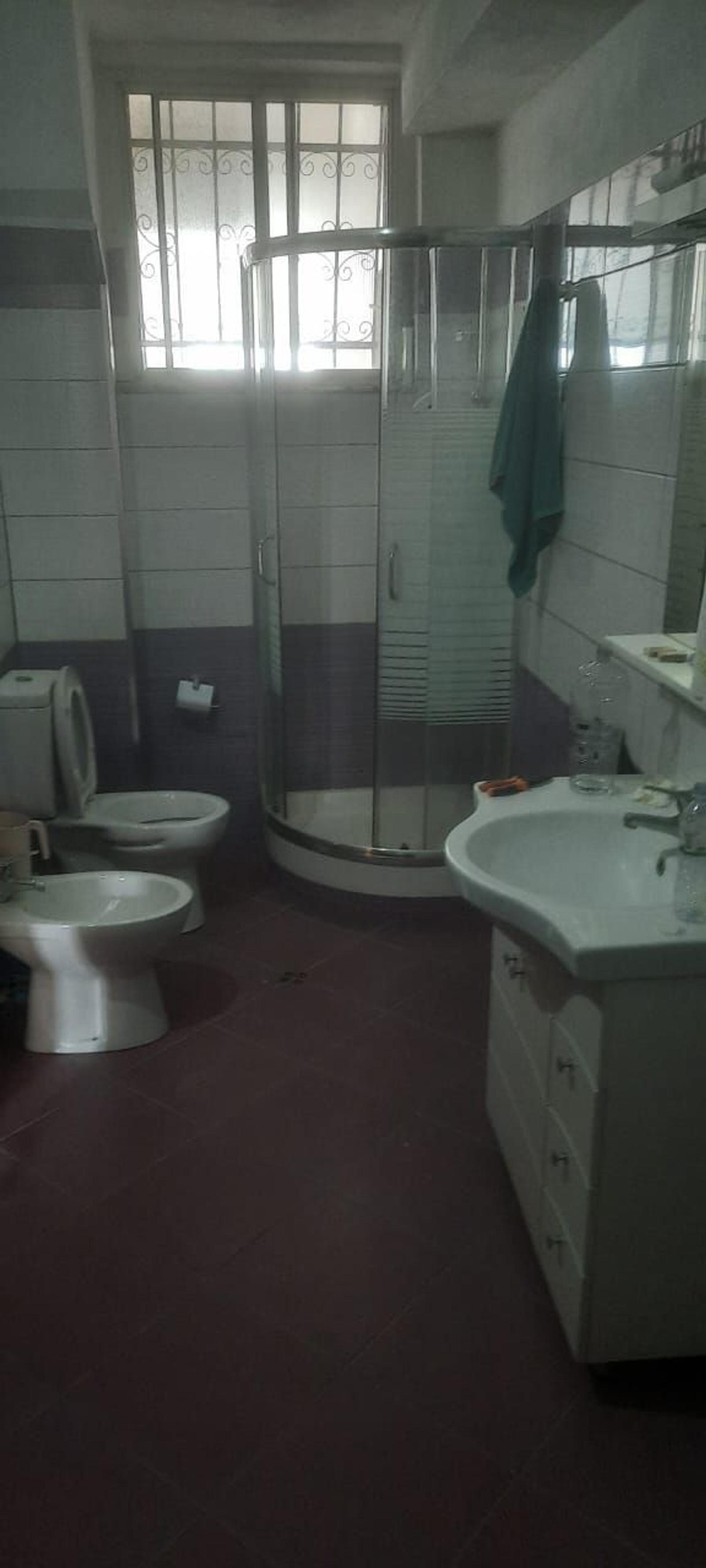 Wohnung 2+1 zum Kauf in Stadtzentrum, Durrës, 92 m² — Foto 9 von 10