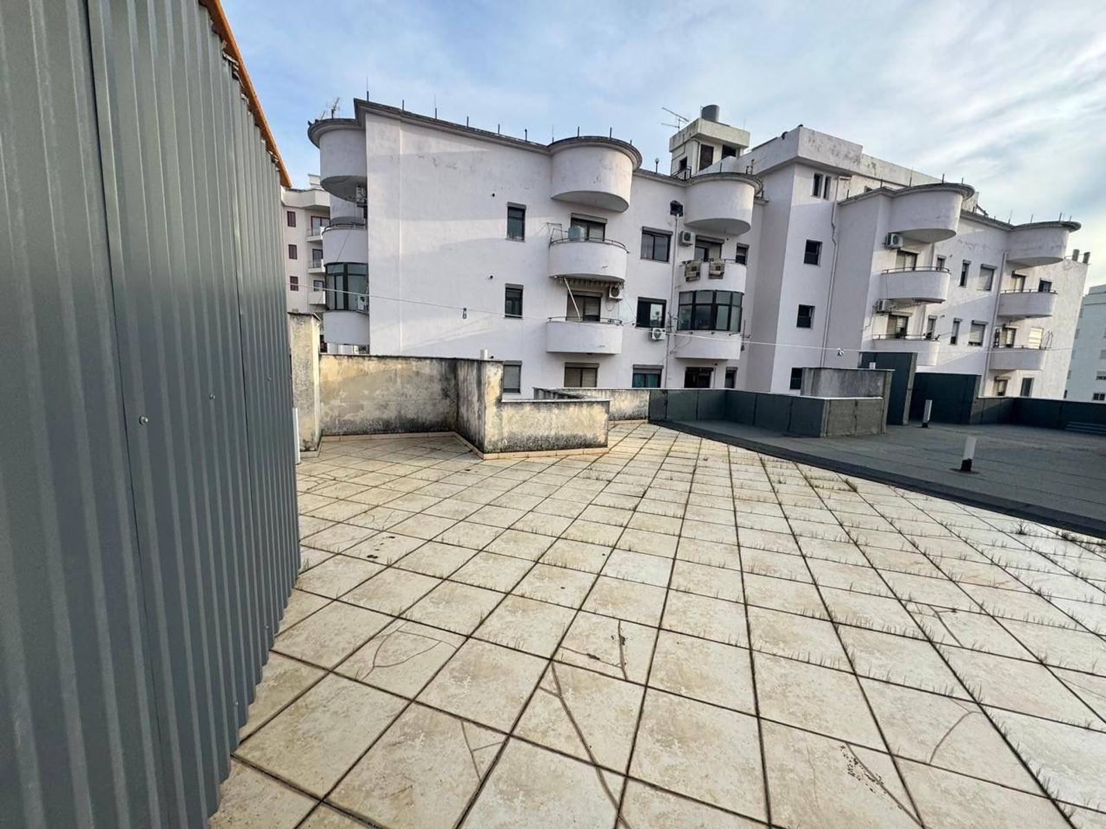 Gewerbefläche zum Kauf in Plazh, Durrës, 2193 m² — Foto 21 von 30