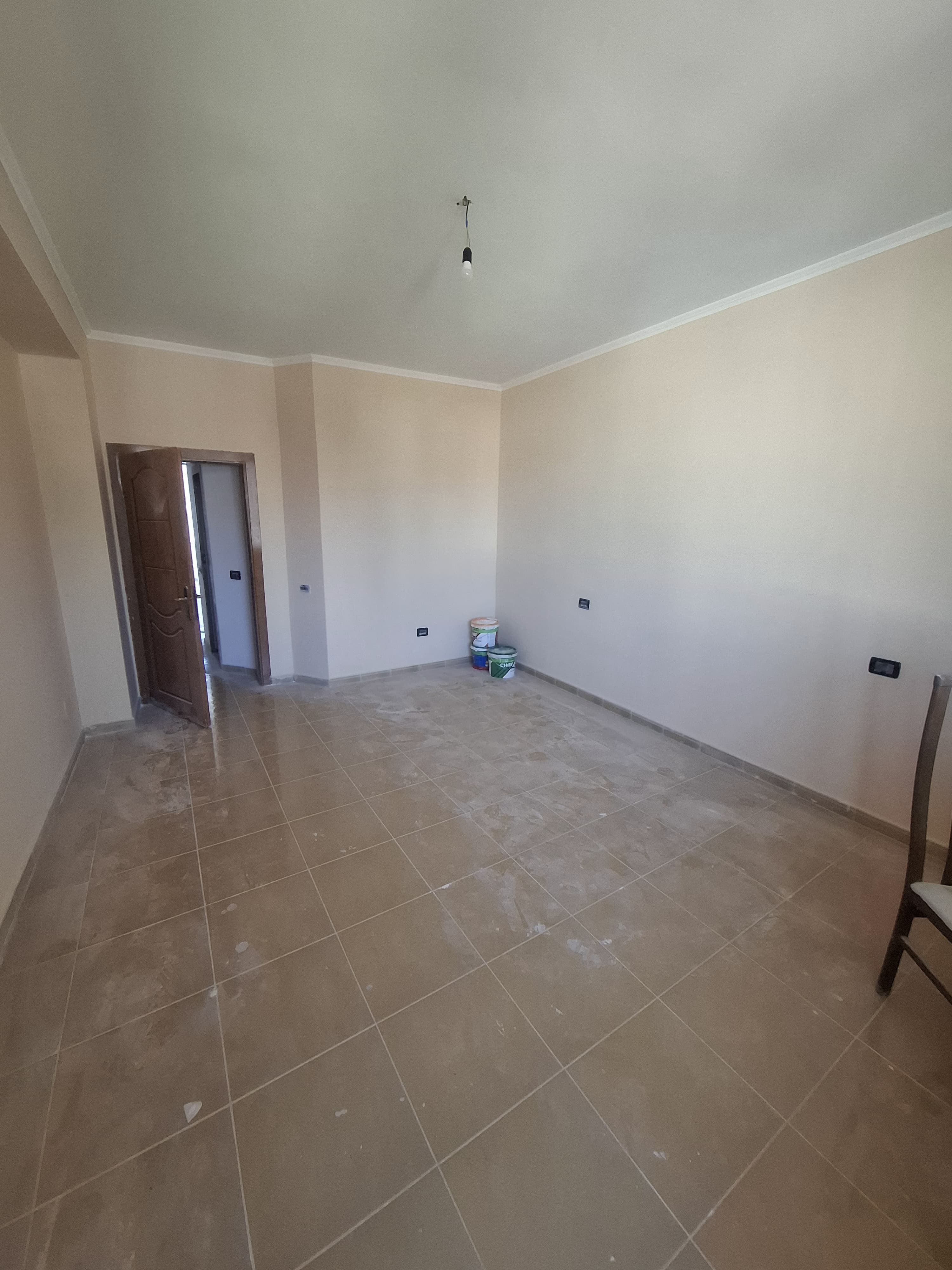 Shitet Apartament 4+1+3 | Pallati i Kulturës, Durrës