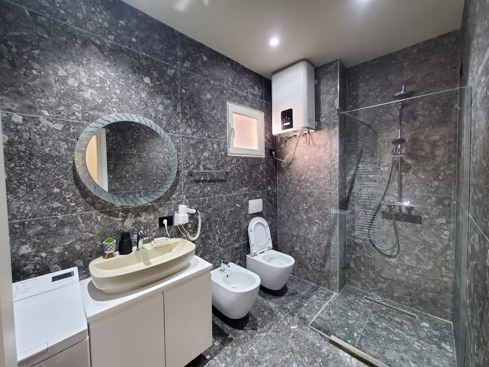 Shiten 3 Apartamente 1+1 + 1 Ambient Zyre | Plazh, Durrës