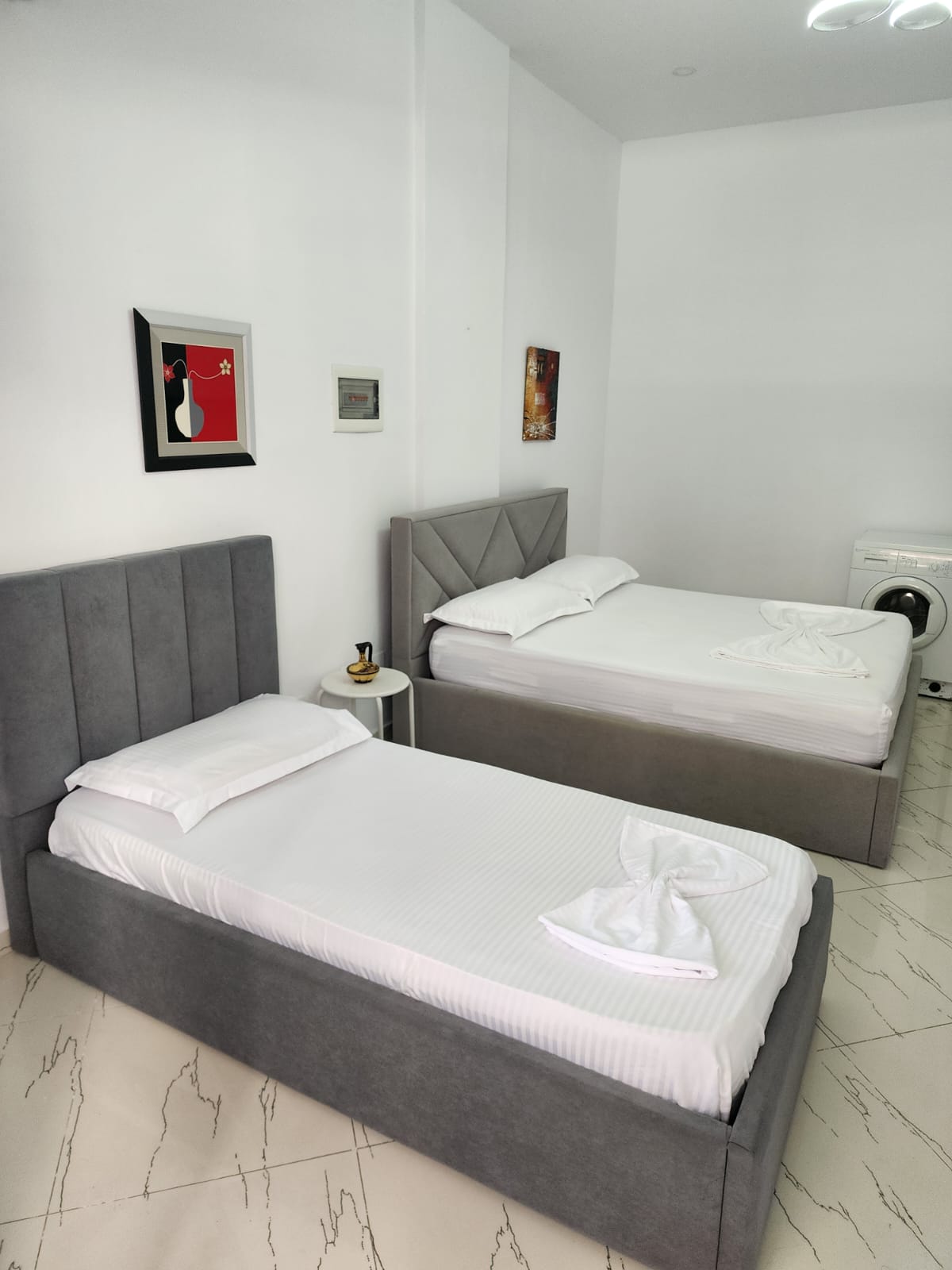 Shitet Garsoniere | Iliria, Plazh, Durrës