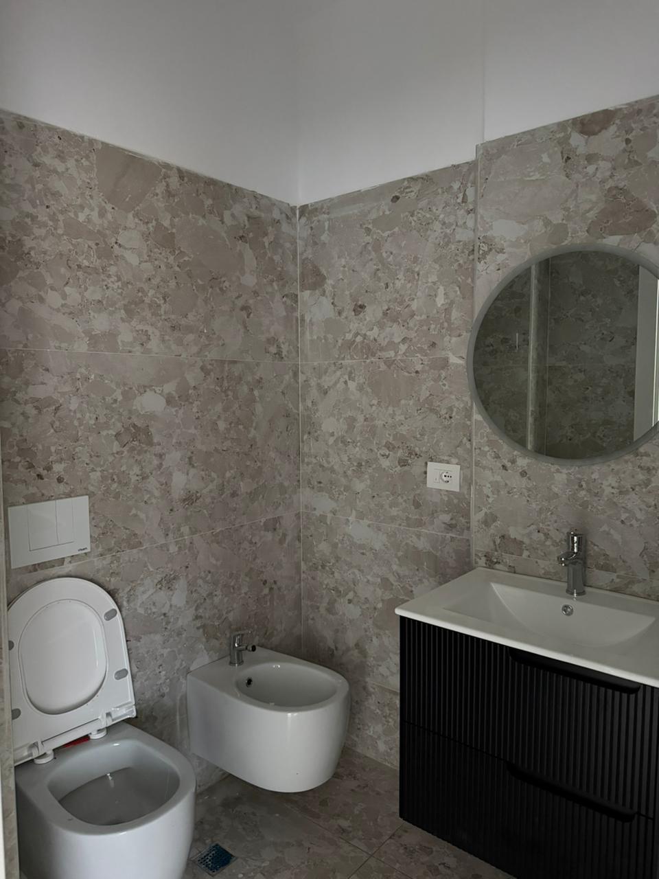 Shitet Apartament 1+1 | Golem, Durrës