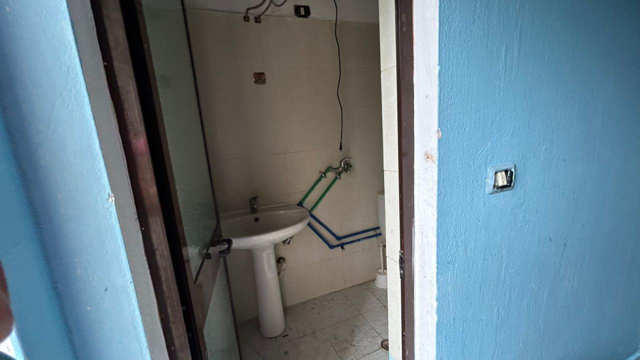 Shitet Ambient Biznesi | Plazh, Durrës