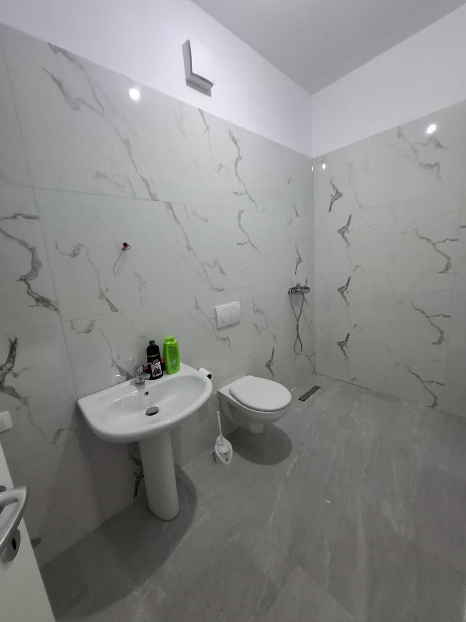 Wohnung 1+1 zum Kauf in Plazh, Durrës, 50 m² — Foto 7 von 7