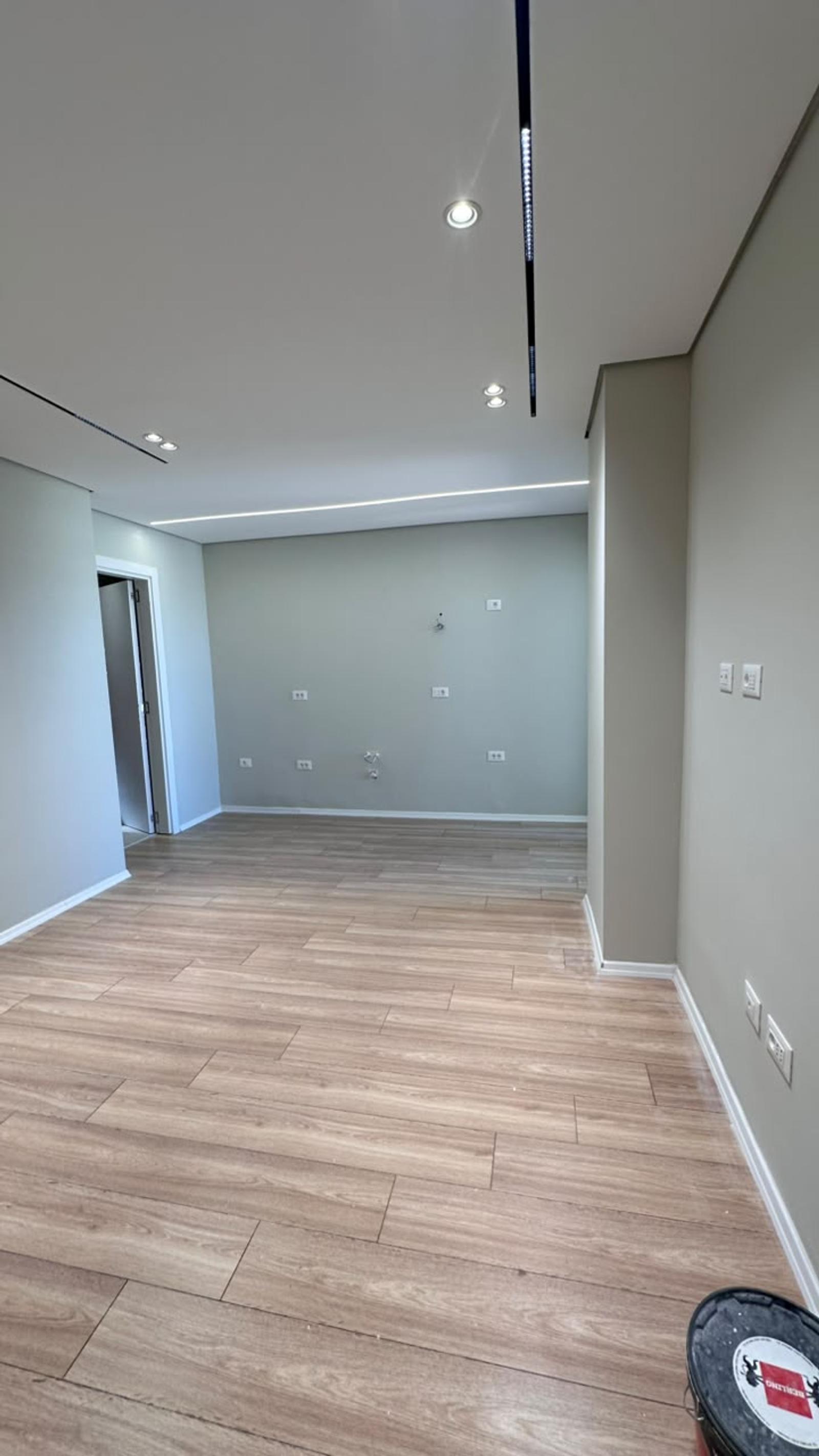 2+1 apartment for sale in City Center, Durres, 94 m² — photo 3 of 9