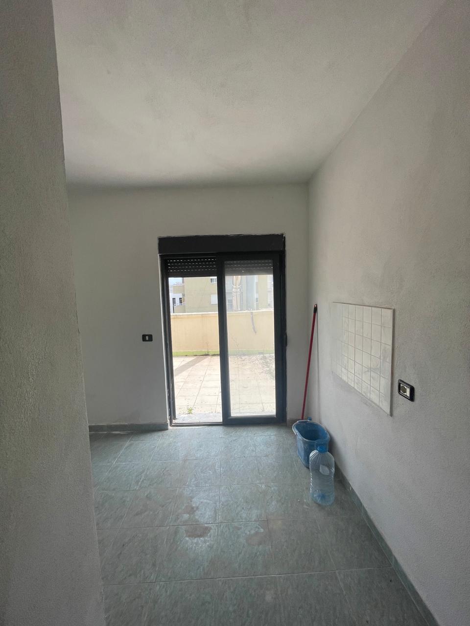Two studios sold together, 146 m² with a large veranda, Plazh Hekurudha