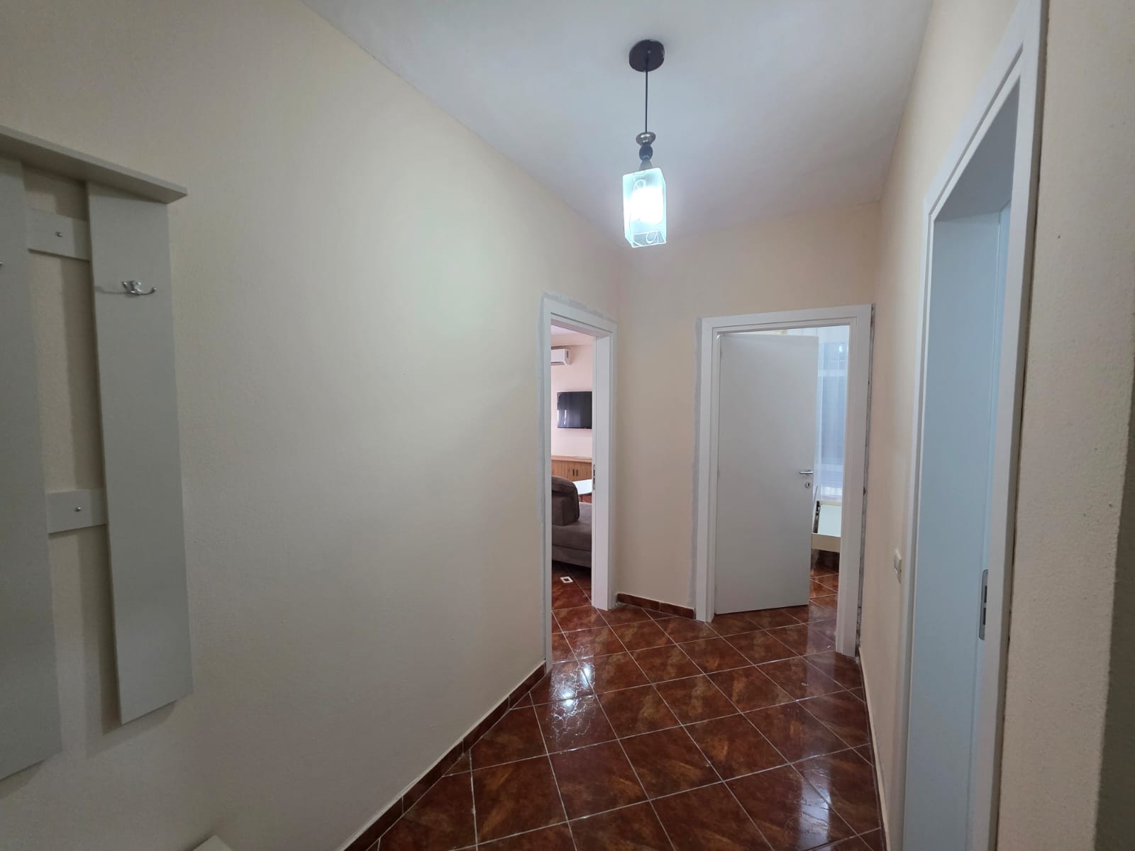 Shitet Apartament 1+1 | Shkëmbi i Kavajës, Durrës