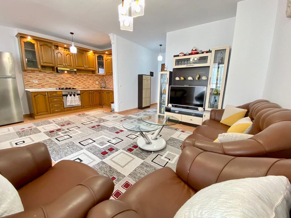 Shitet Apartament 2+1 | Vollga, Pamje Deti, Durrës