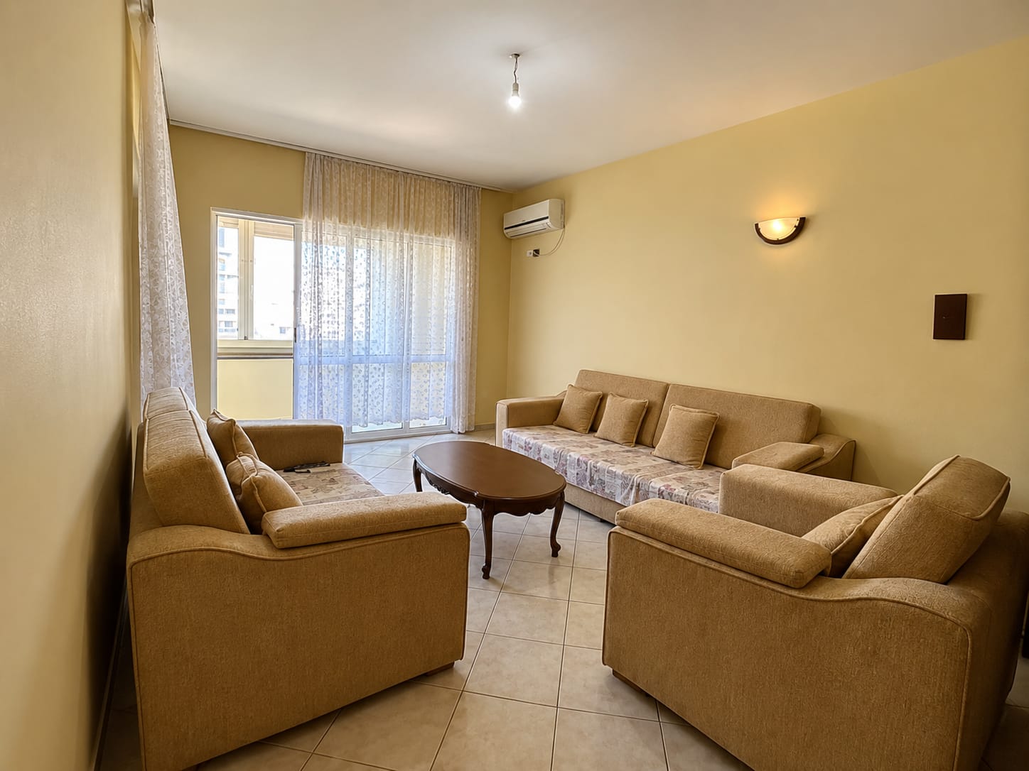 Shitet Apartament 2+1 | Ish Rajoni i Policisë, Durrës