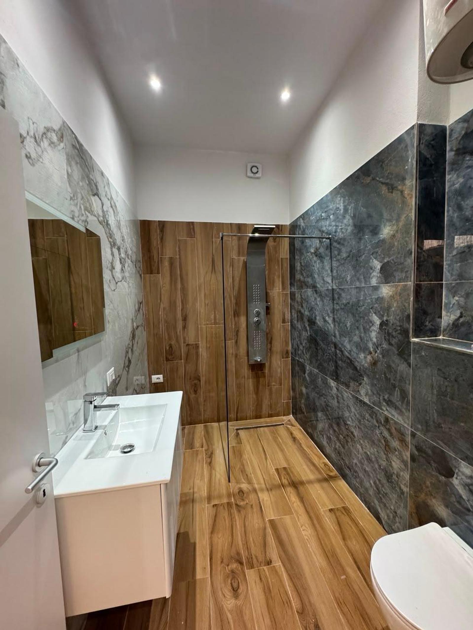 Wohnung 1+1 zum Kauf in Plazh, Durrës, 57 m² — Foto 5 von 6