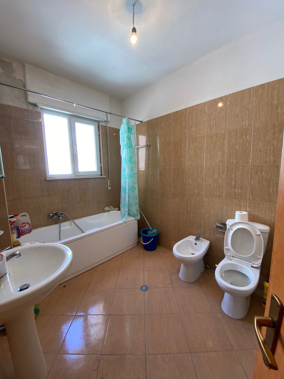 Shitet Apartament 2+1 | Plazh Hekurudha, Durrës