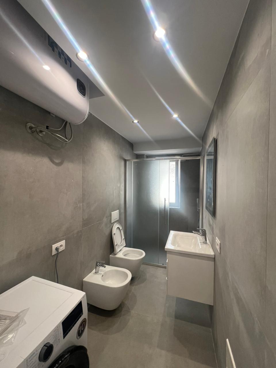 Shitet Apartament 2+1 | Ish Rajoni, Durrës