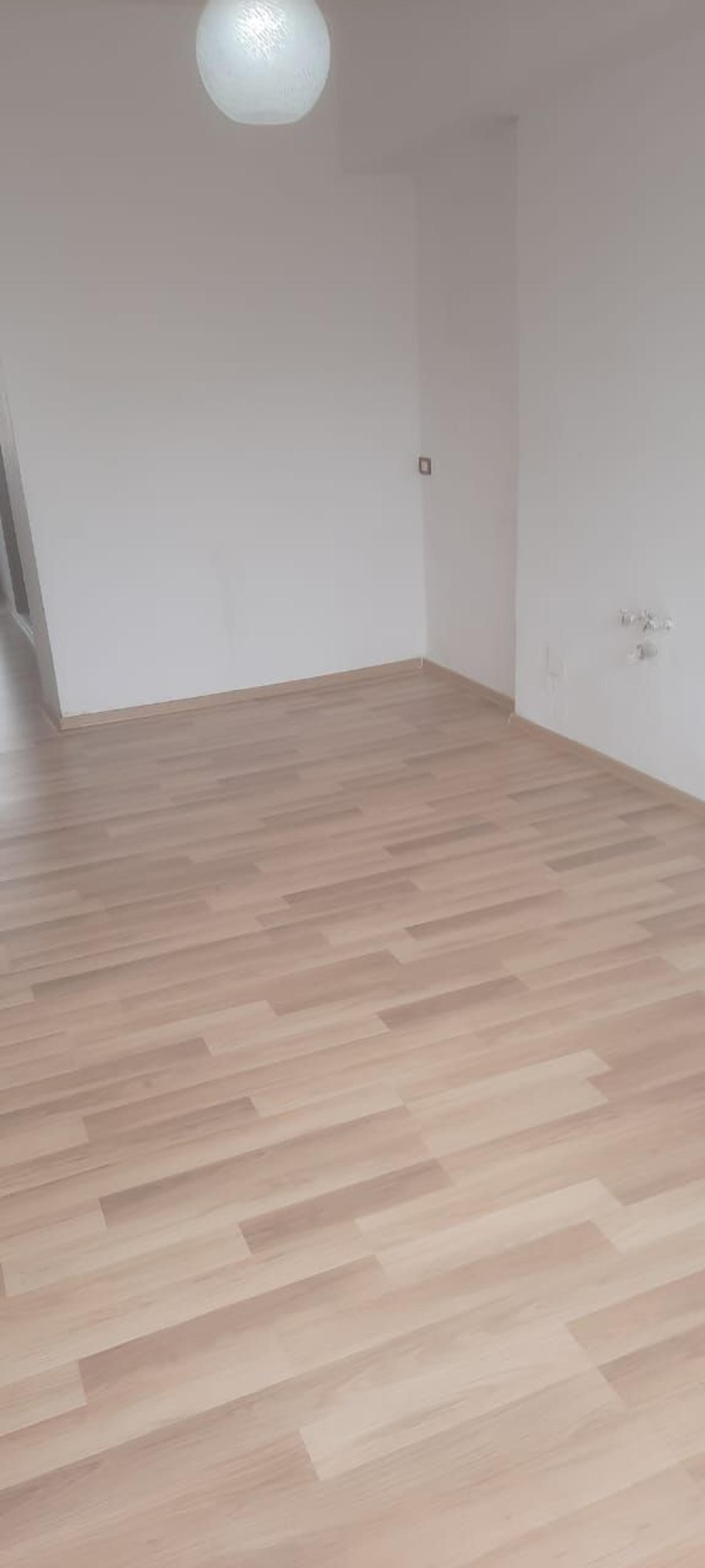 Wohnung 2+1 zum Kauf in Stadtzentrum, Durrës, 92 m² — Foto 2 von 10