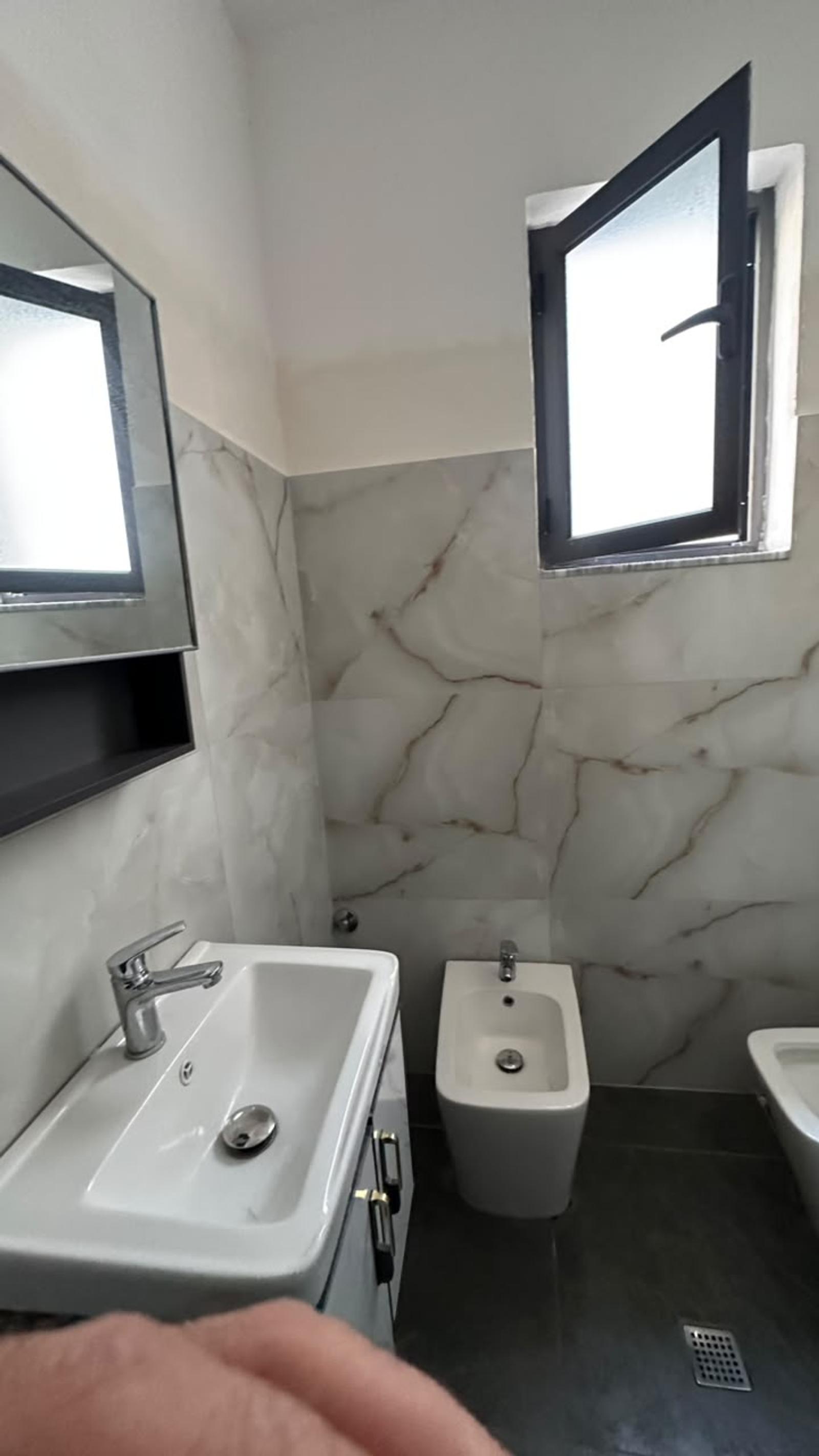 House for sale in City Center, Durres, 320 m² — photo 4 of 22