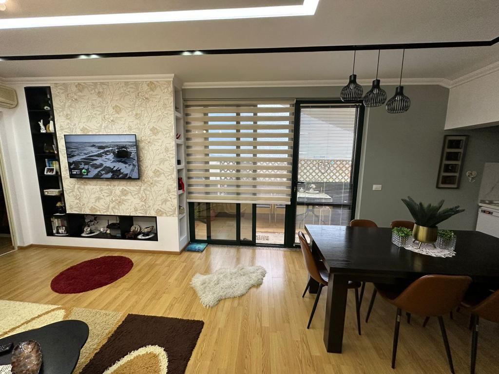 Shiten Kati i 2-të dhe Kati i 3-të i një Shtëpie Private | Shkozet, Durrës
