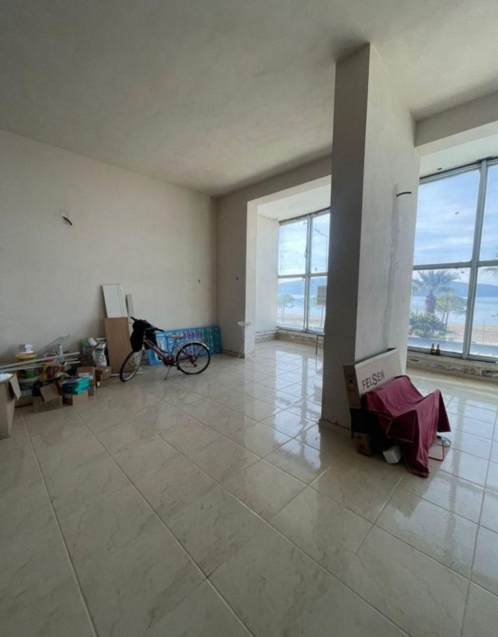 Property with sea view, Lungomare, Vlore, 90.7 m²