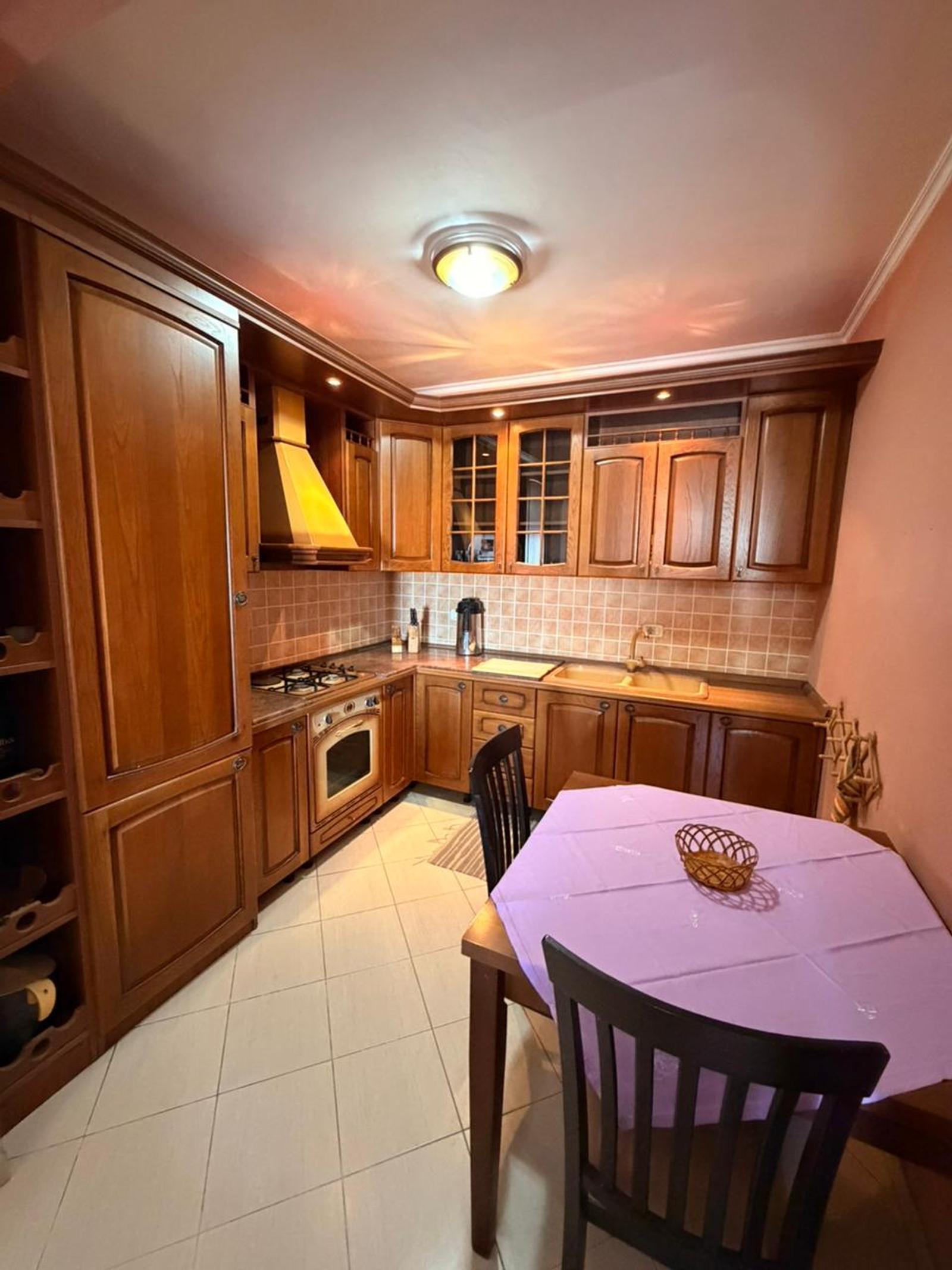 Wohnung 3+1 zum Kauf in Stadtzentrum, Durrës, 134 m² — Foto 12 von 17