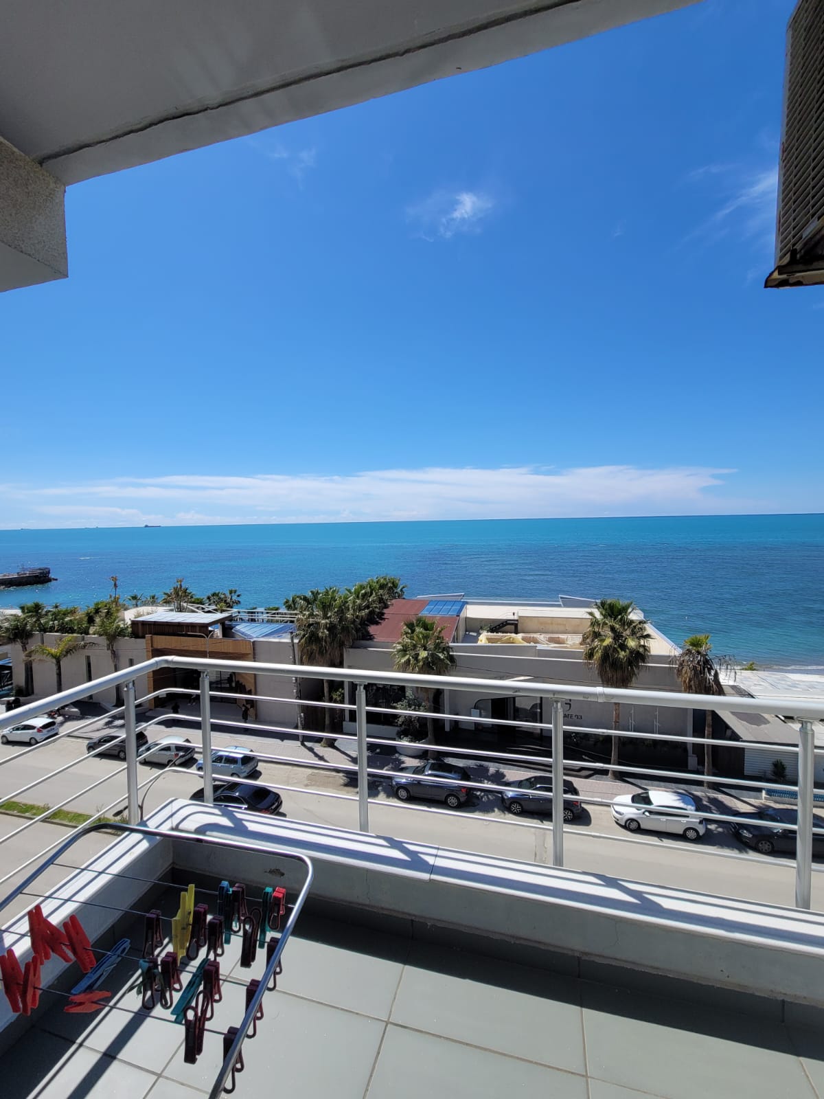 Shitet apartament 2+1 në Currila Durrës!