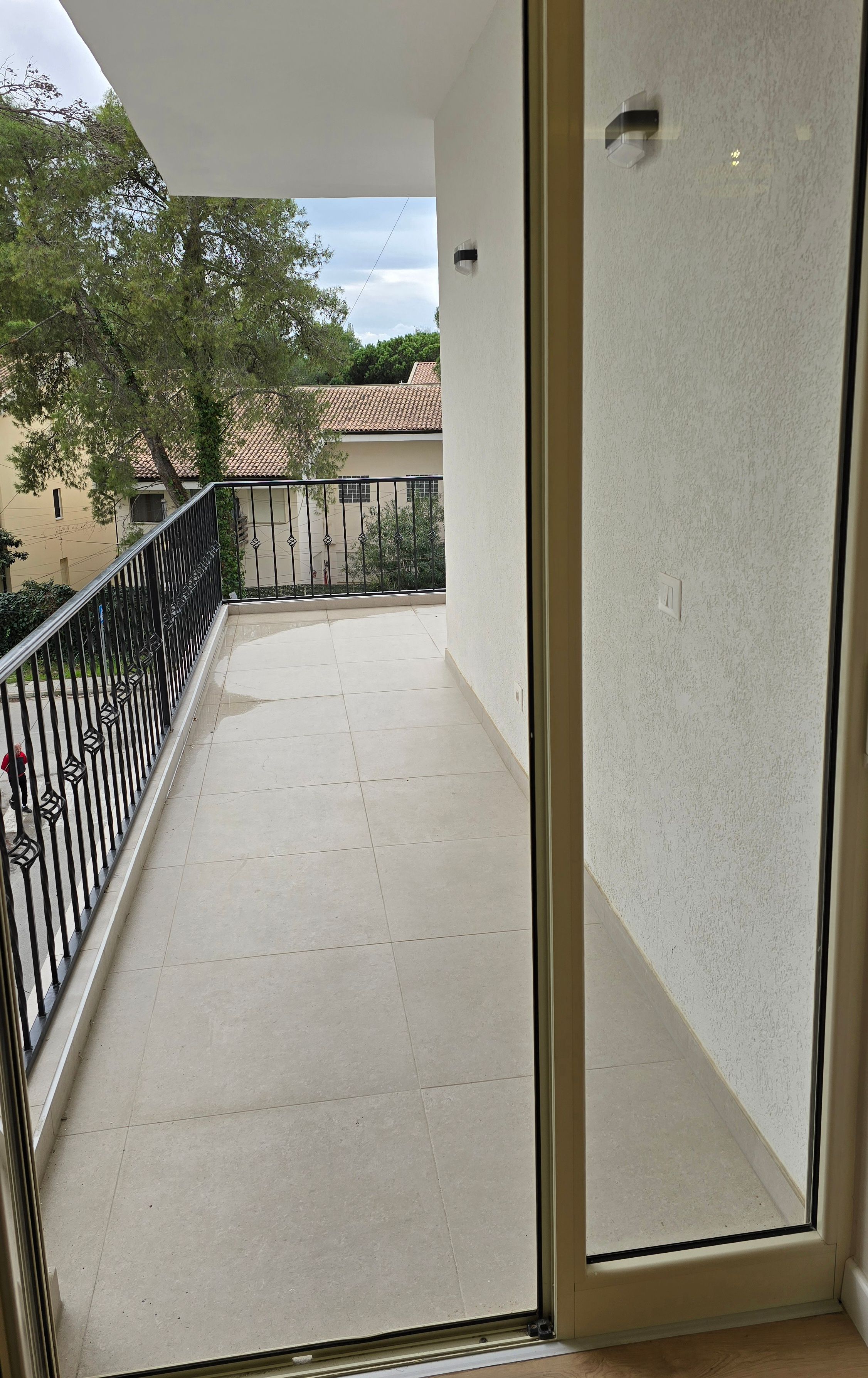 Apartament 2+1, 200 m nga deti