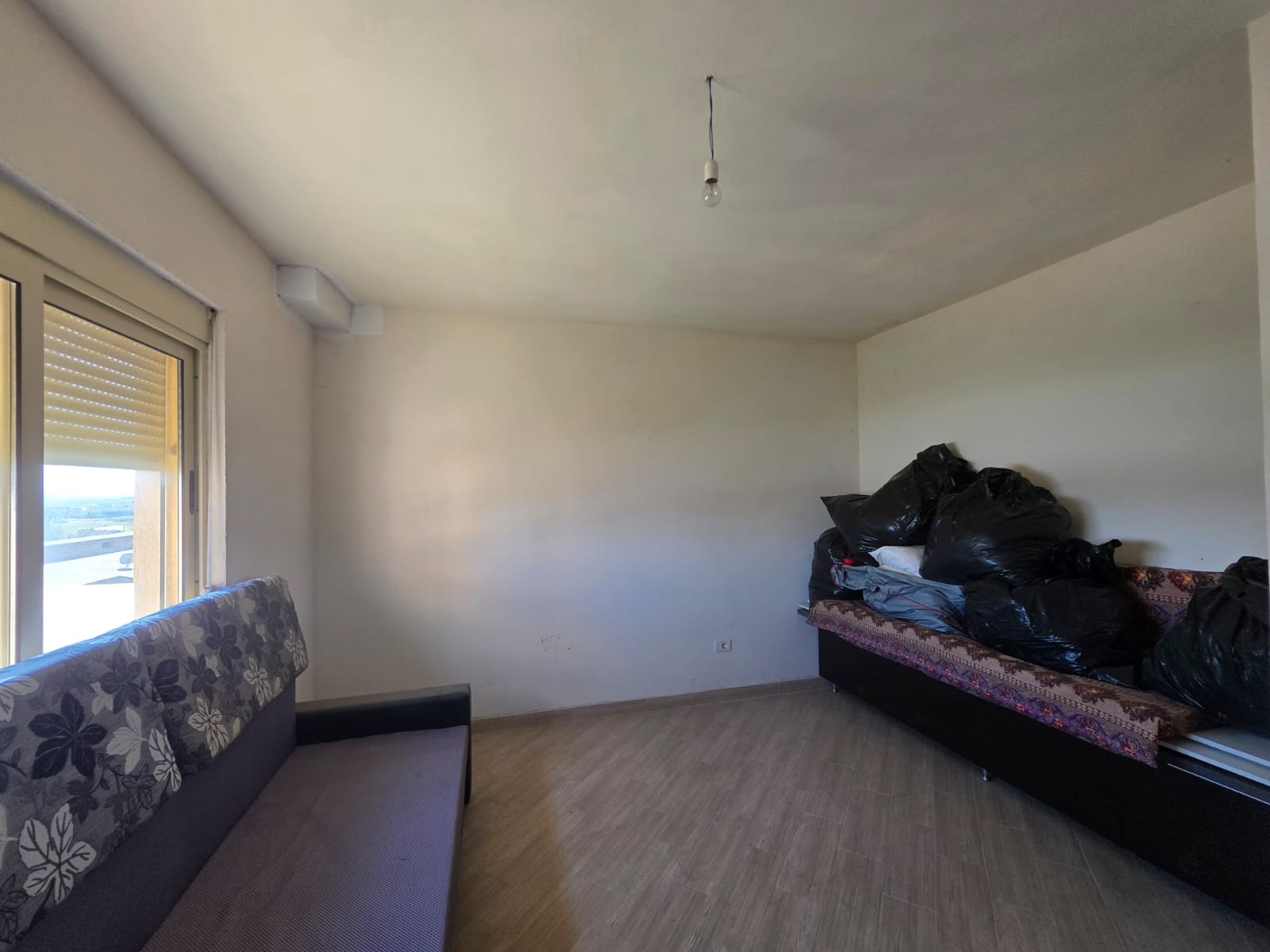 Shitet Apartament 2+1 | Qerret, Durrës