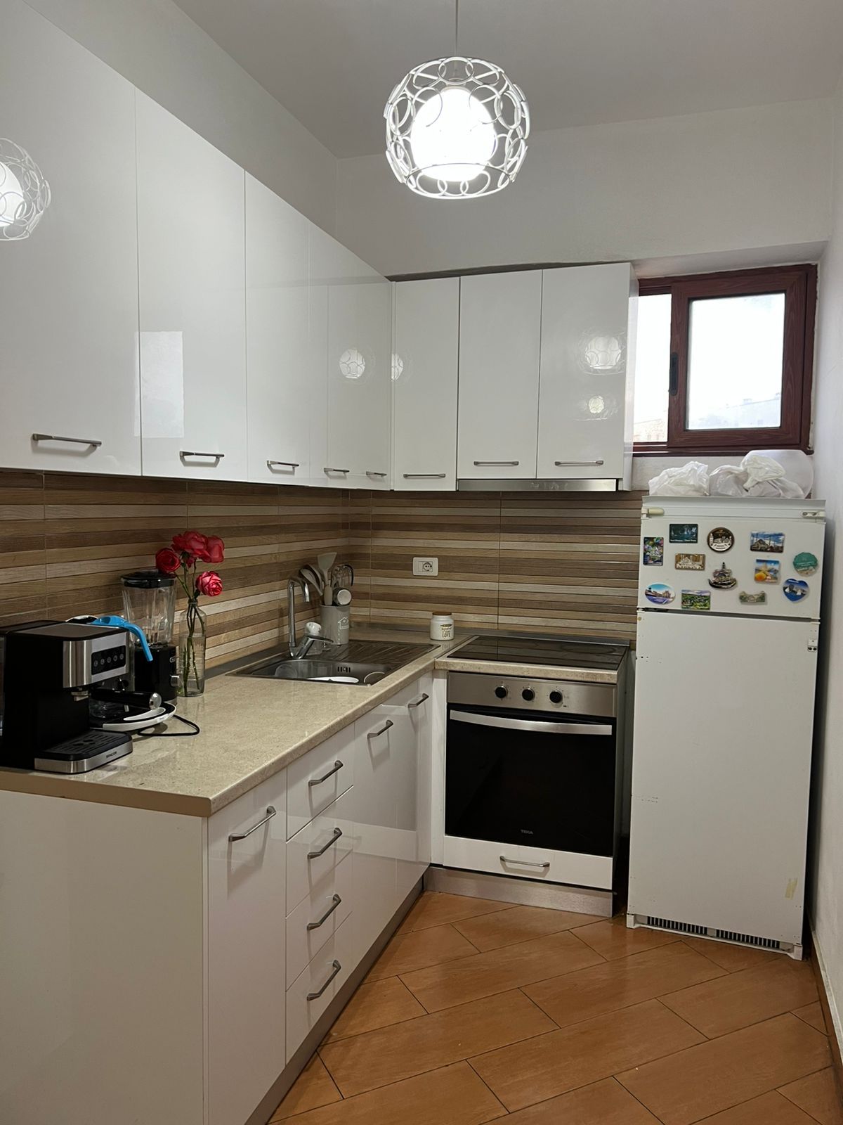 Shitet Apartament 1+1, Hyrja e Durrësit, Durrës