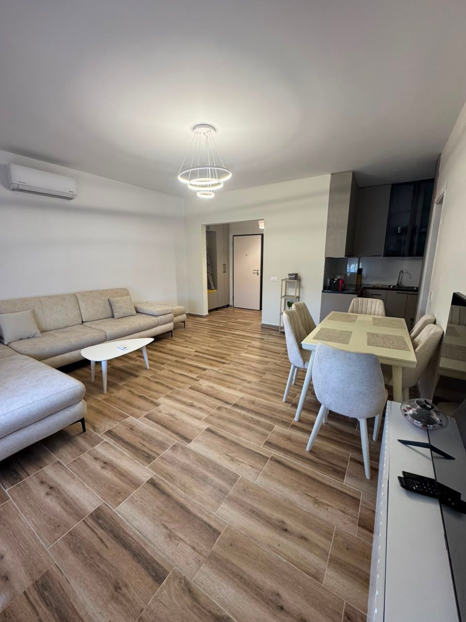 Shitet Apartament 1+1 | Pishat e Buta, Golem, Durrës