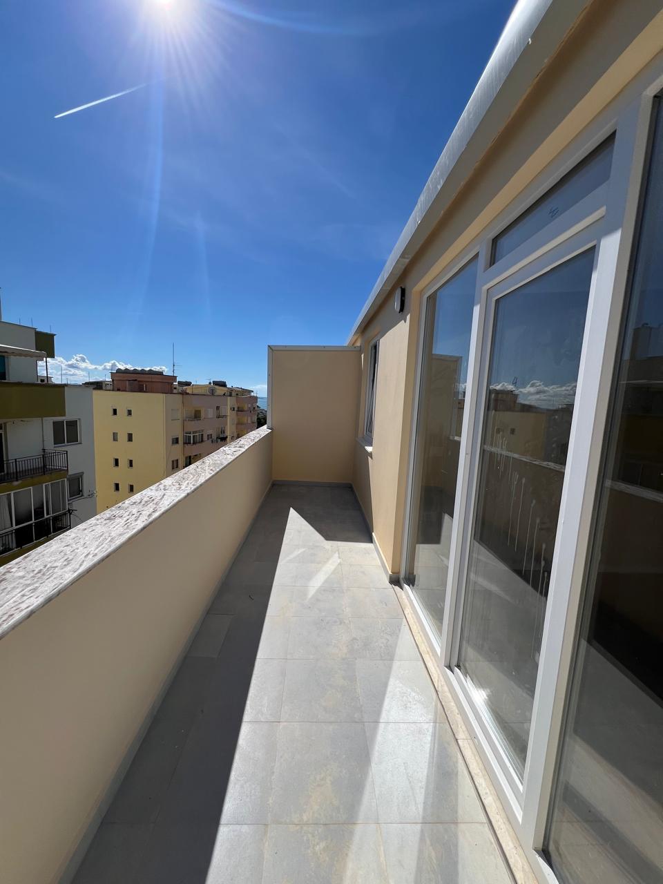 Shitet Apartament 2+1 | Plazh Iliria, Durrës