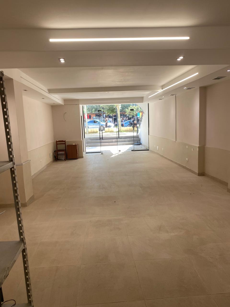 Shitet Ambient Biznesi | Plazh Iliria, Durrës