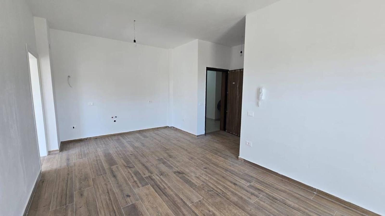 Wohnung 1+1 zum Kauf in Mali i Robit, Durrës, 74 m² — Foto 8 von 9