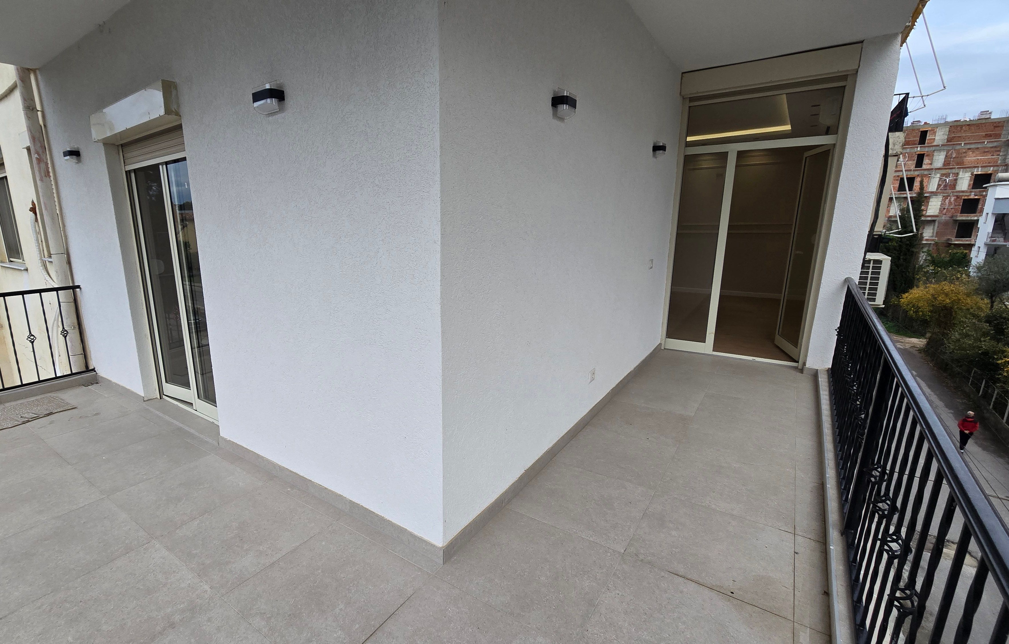 Apartament 2+1, 200 m nga deti