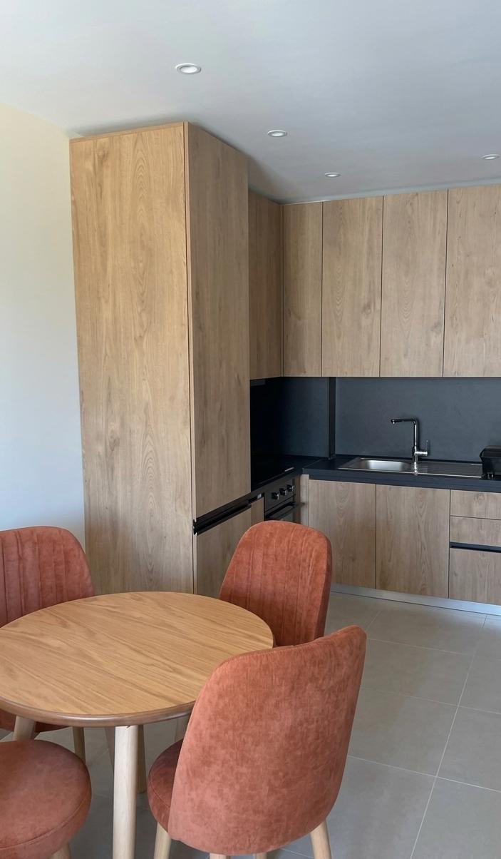 Shitet Apartament 1+1 | Golem, Durrës