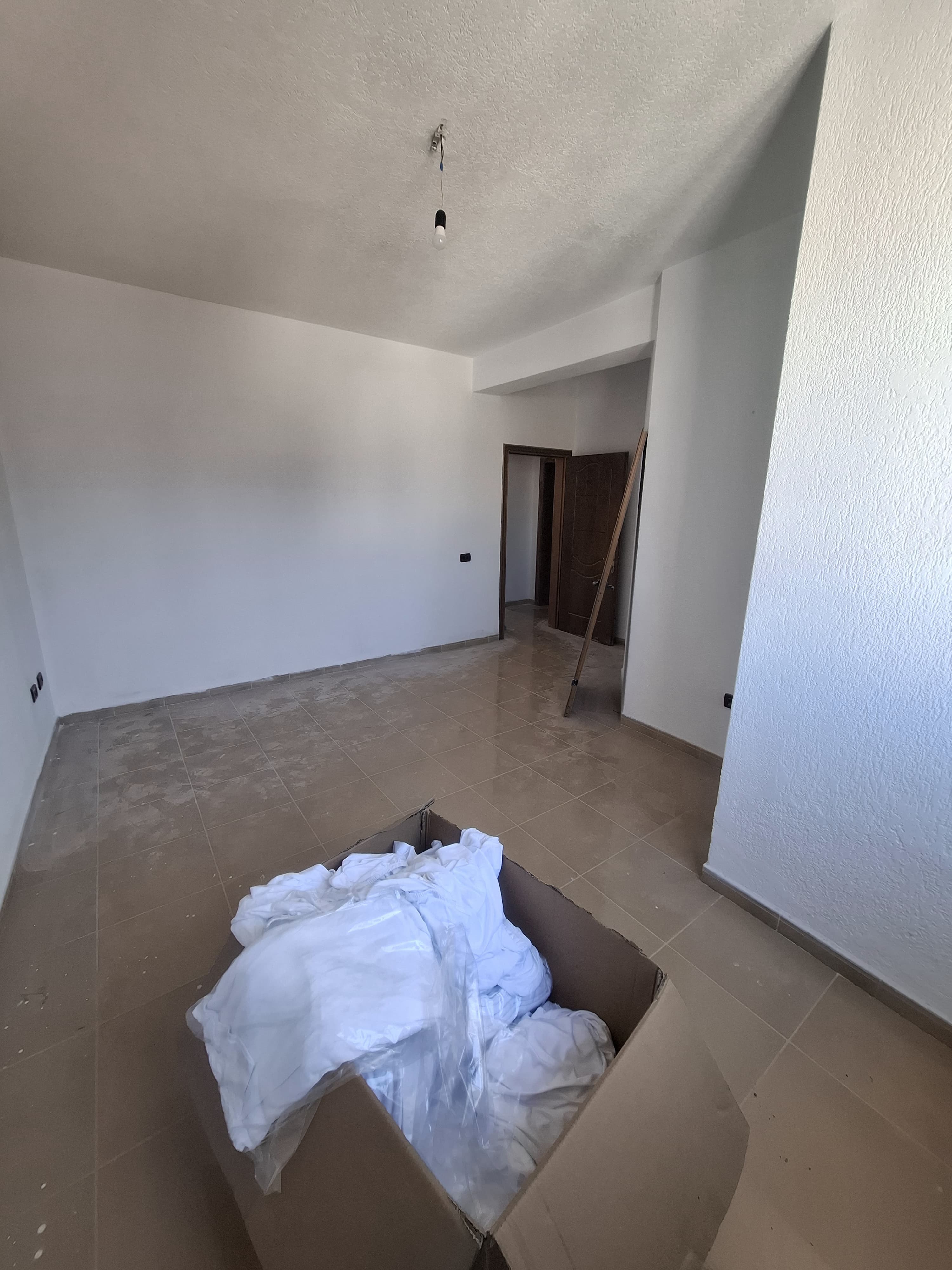 Shitet Apartament 4+1+3 | Pallati i Kulturës, Durrës