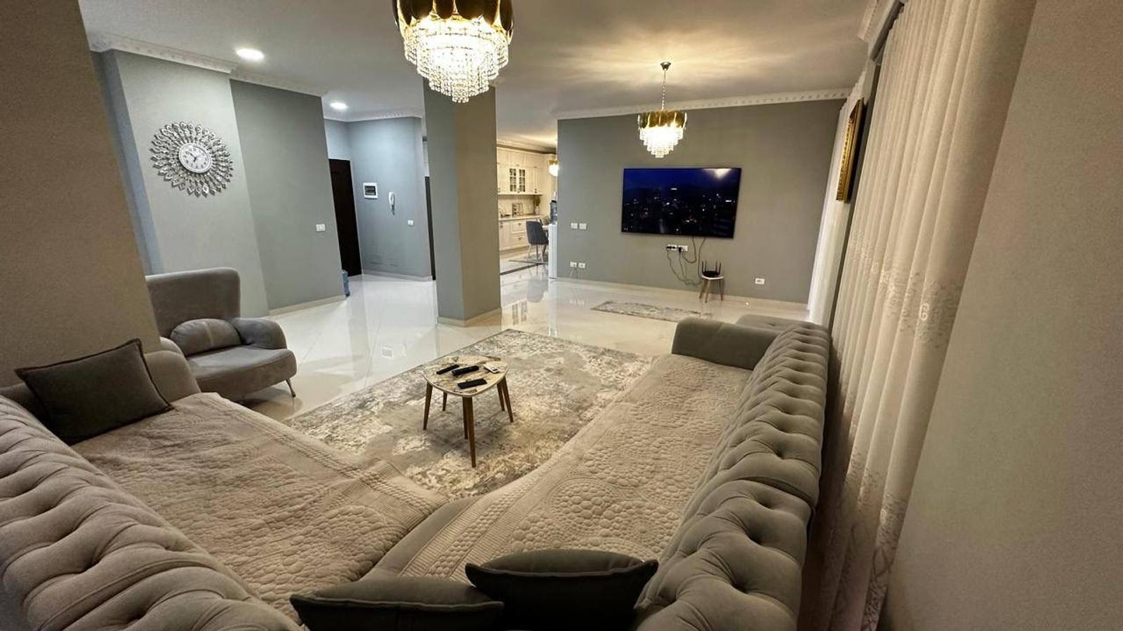 Wohnung 3+1 zum Kauf in Plazh, Durrës, 200 m² — Foto 16 von 17