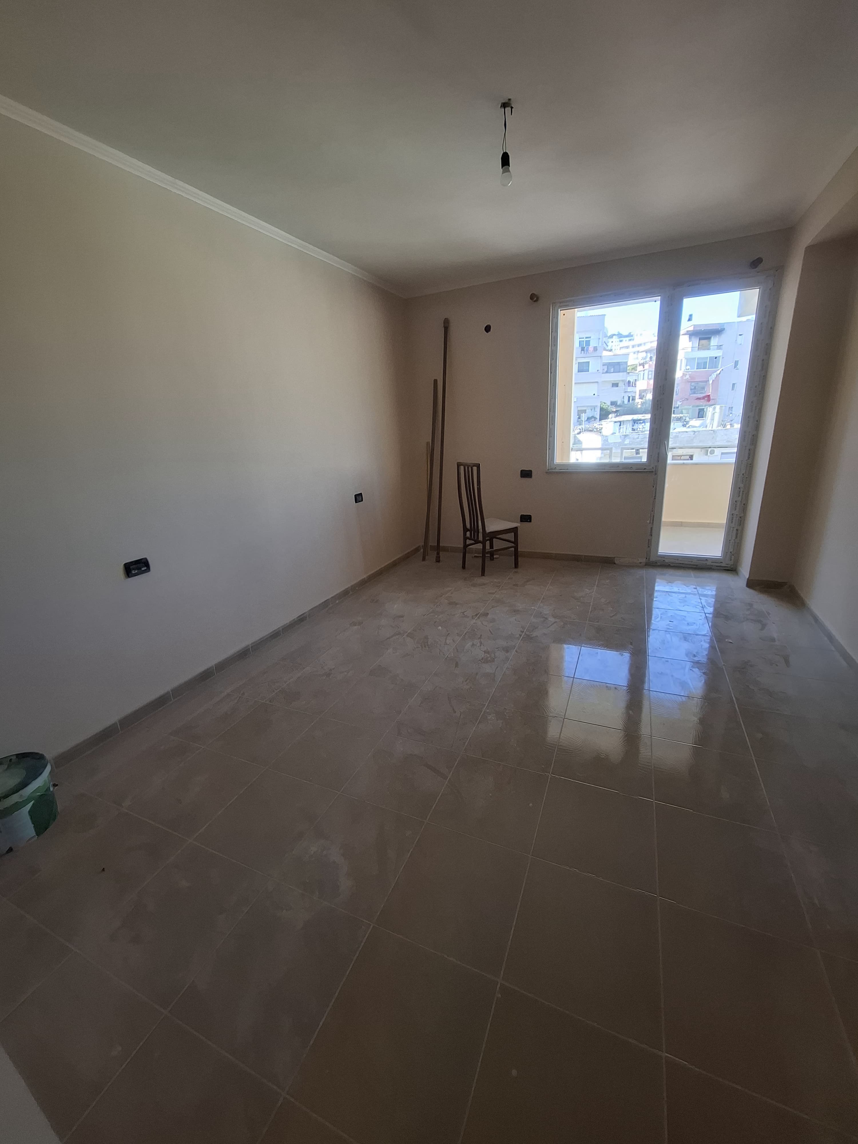 Shitet Apartament 4+1+3 | Pallati i Kulturës, Durrës