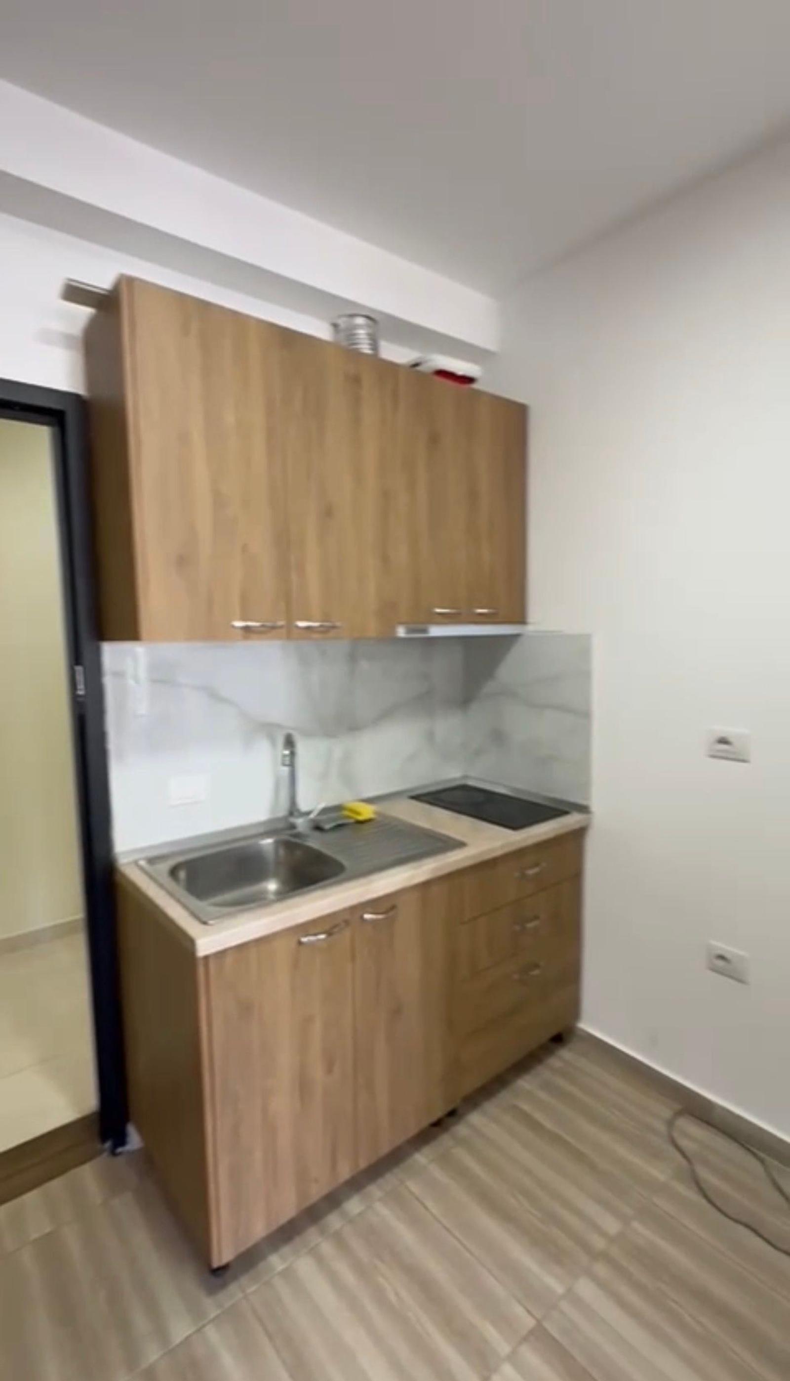 Appartement 1+1 à vendre à Centre-ville, Shëngjin, 58 m² — photo 6 sur 7
