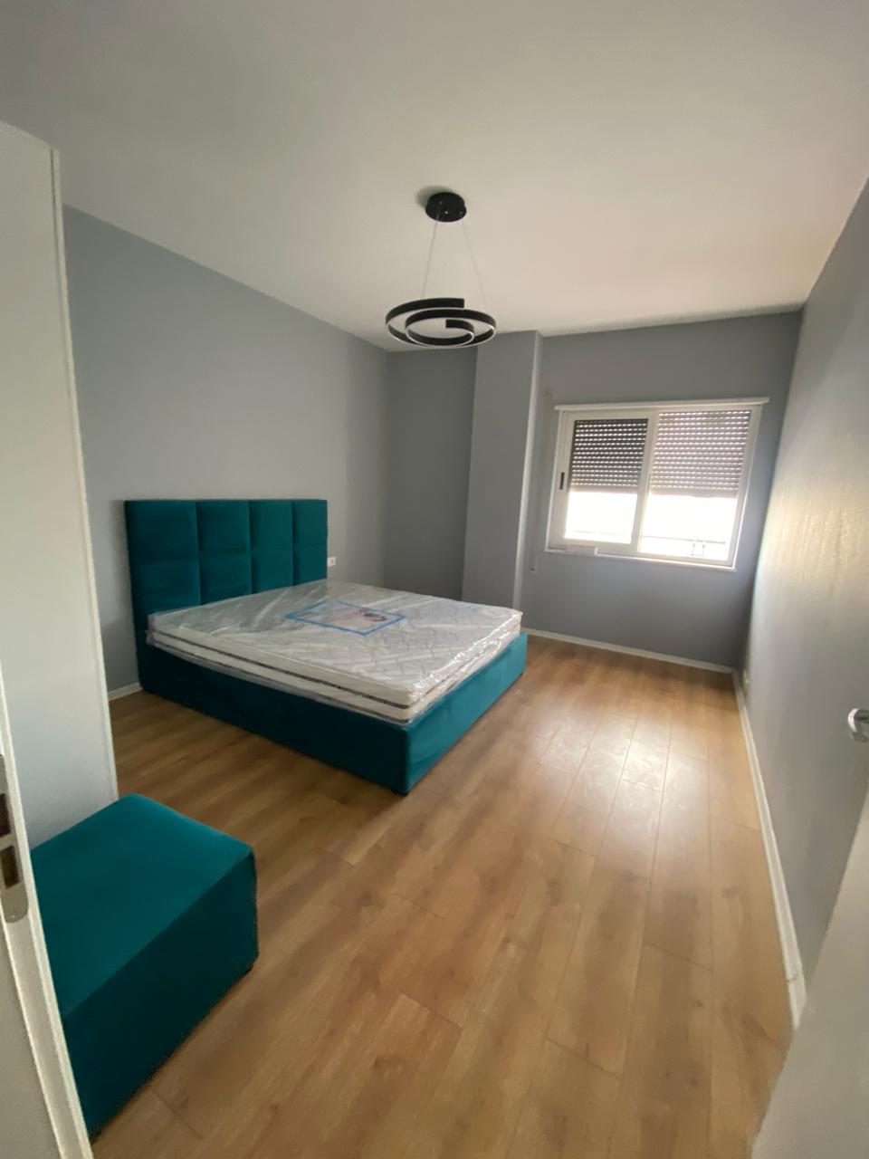 Shitet Apartament 1+1 me Pamje Deti | Plazh Iliria, Durrës