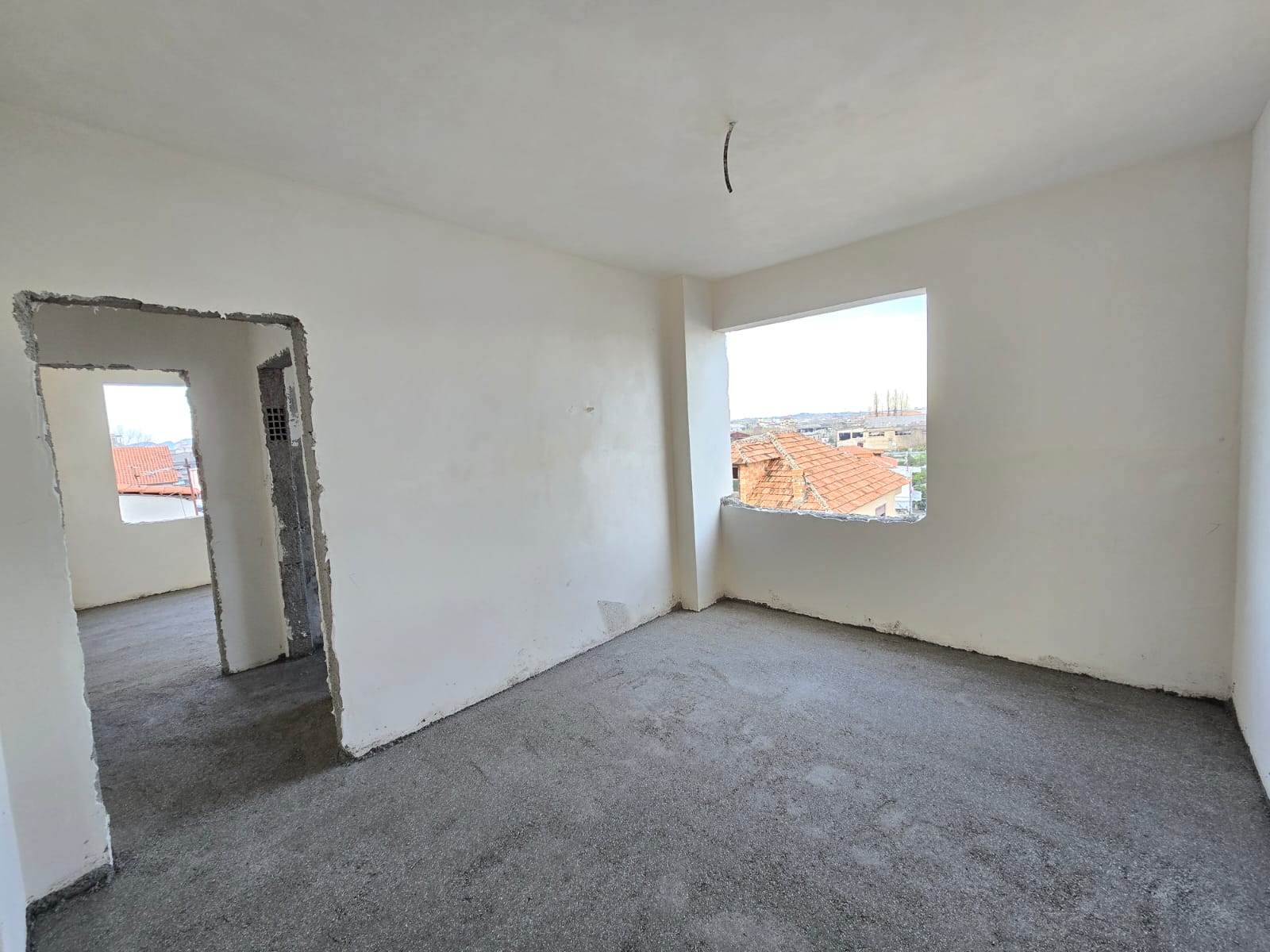 Shitet Apartament 2+1 në Fazë Ndërtimi | Rrota e Kuqe, Durrës