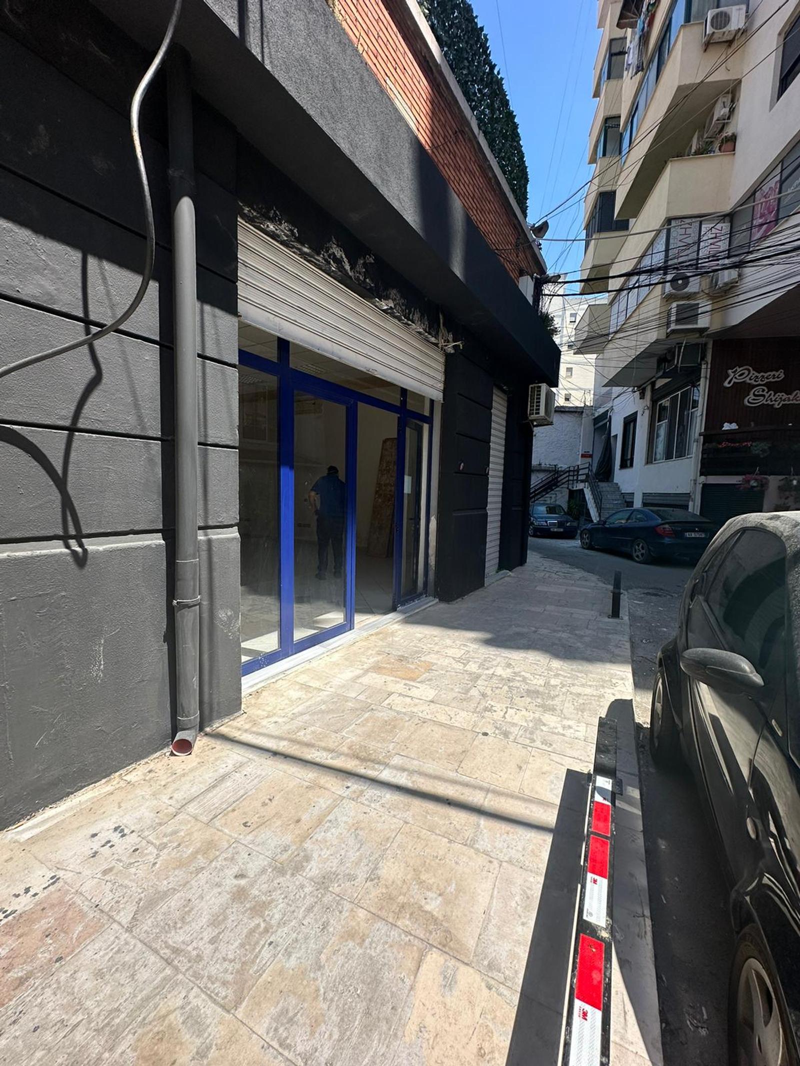 Gewerbefläche zum Kauf in Stadtzentrum, Durrës, 97 m² — Foto 4 von 5