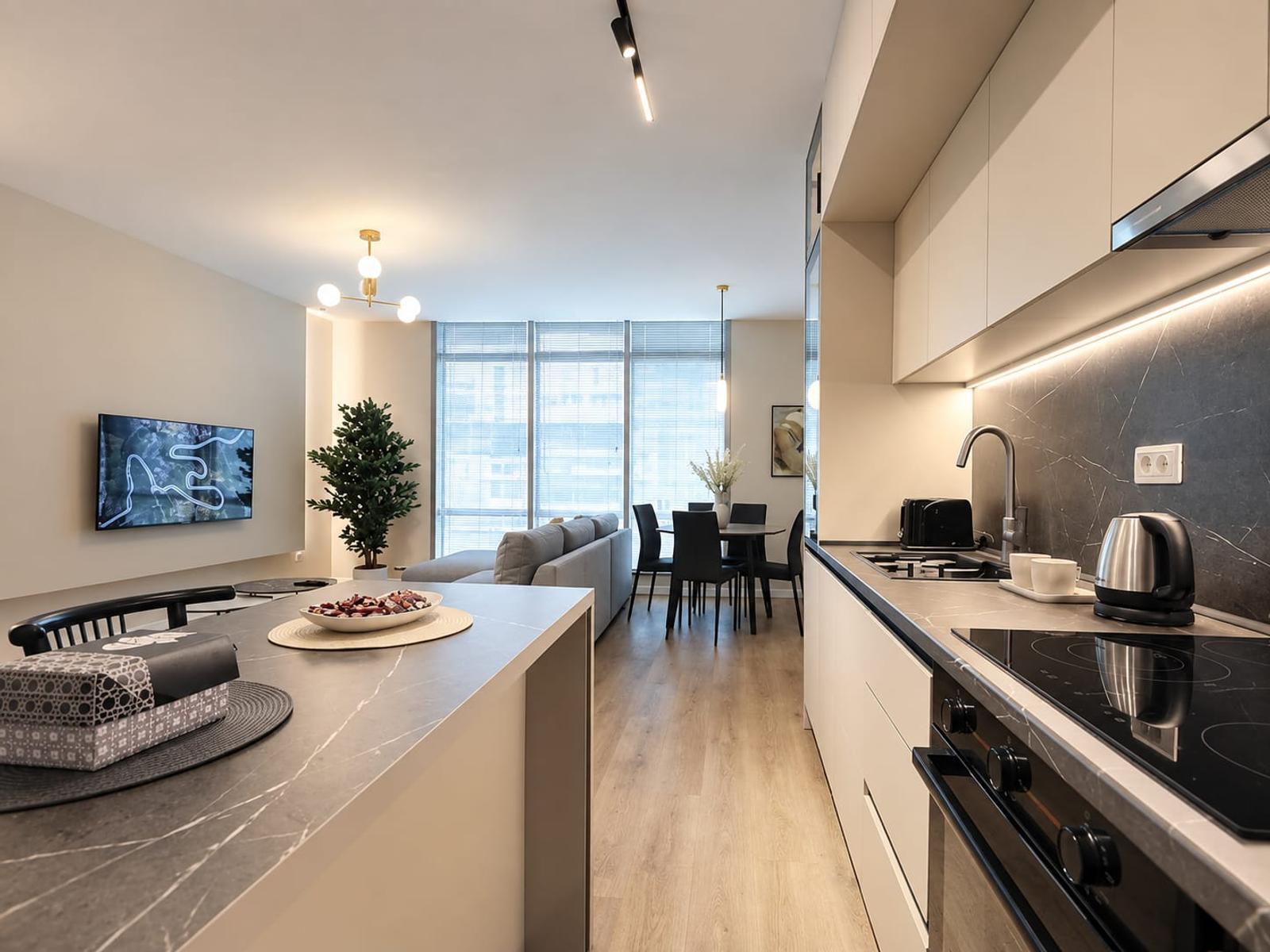 Wohnung 1+1 zum Kauf in Stadtzentrum, Durrës, 100 m² — Foto 1 von 6