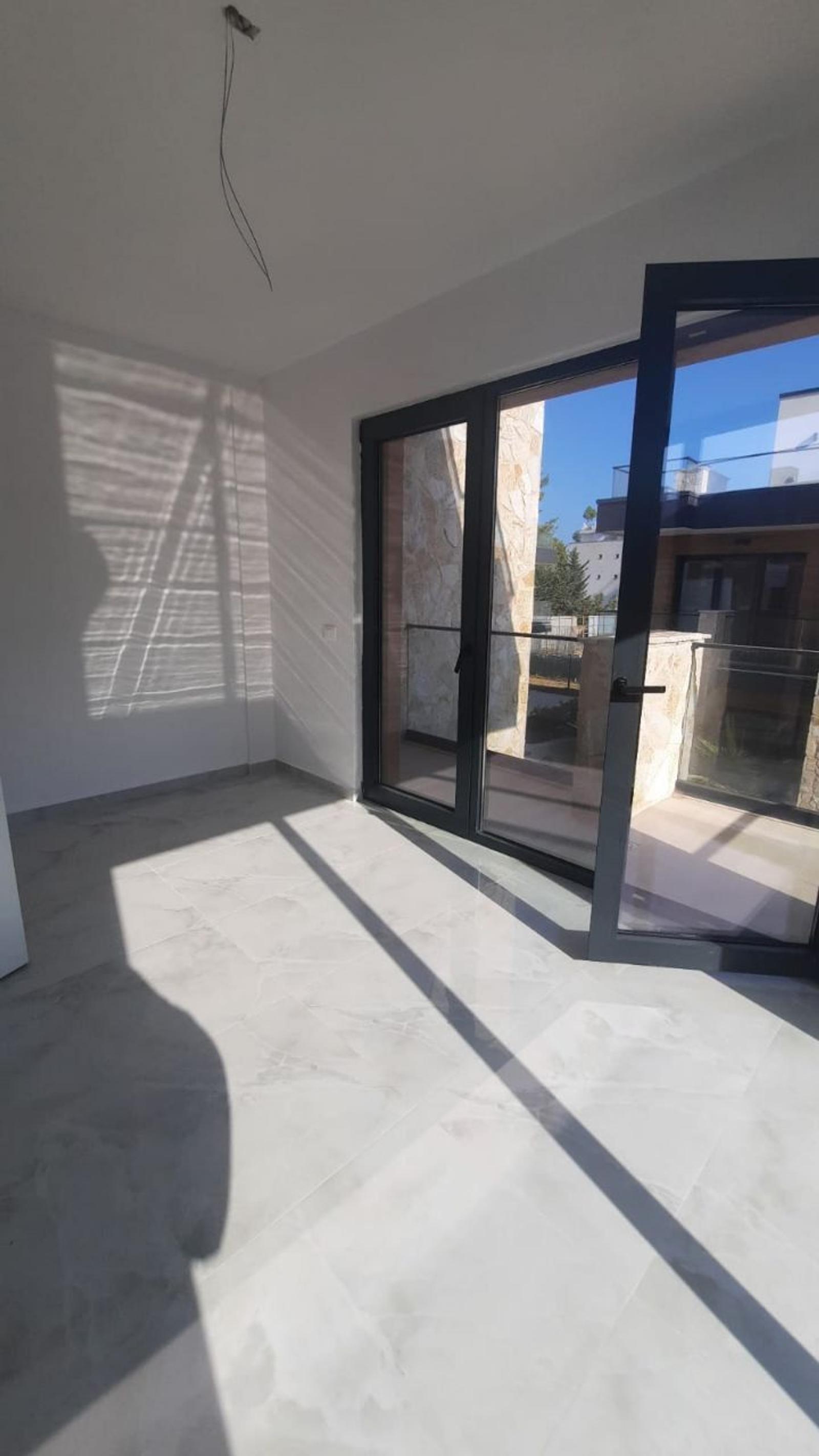 Casa, in vendita, Golem, Durazzo, 210 m² — foto 6 di 13
