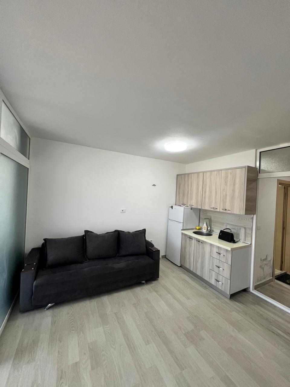 Studio laid out as a 1+1, Shkëmbi i Kavajës