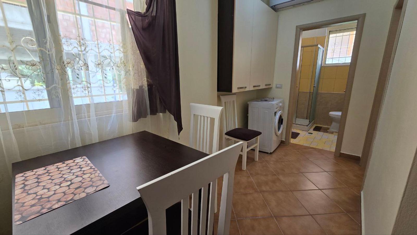 Apartament 1+1, në shitje, Qendra, Vlora, 49 m², pamje nga deti — foto 7 nga 10