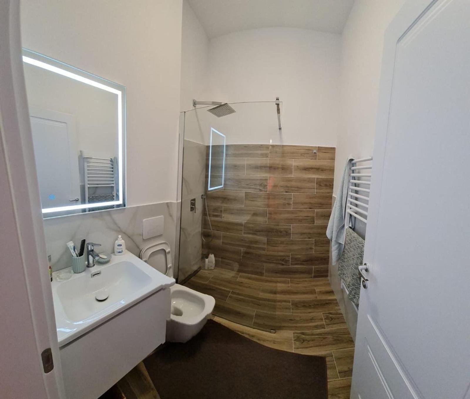 Penthouse zum Kauf in Mali i Robit, Durrës, 212.7 m² — Foto 12 von 22