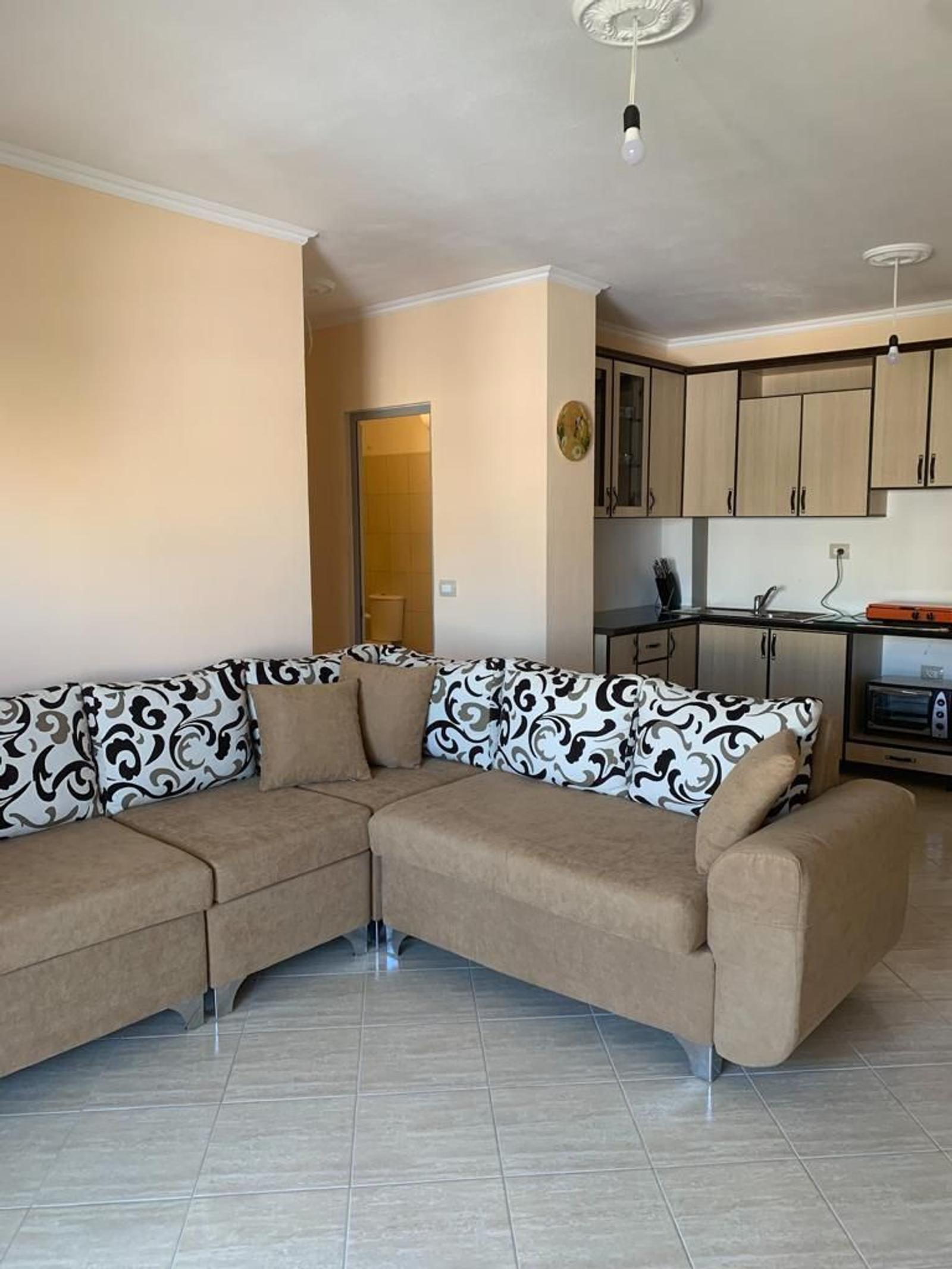 Wohnung 2+1 zum Kauf in Shkëmbi, Durrës, 82.8 m² — Foto 1 von 13
