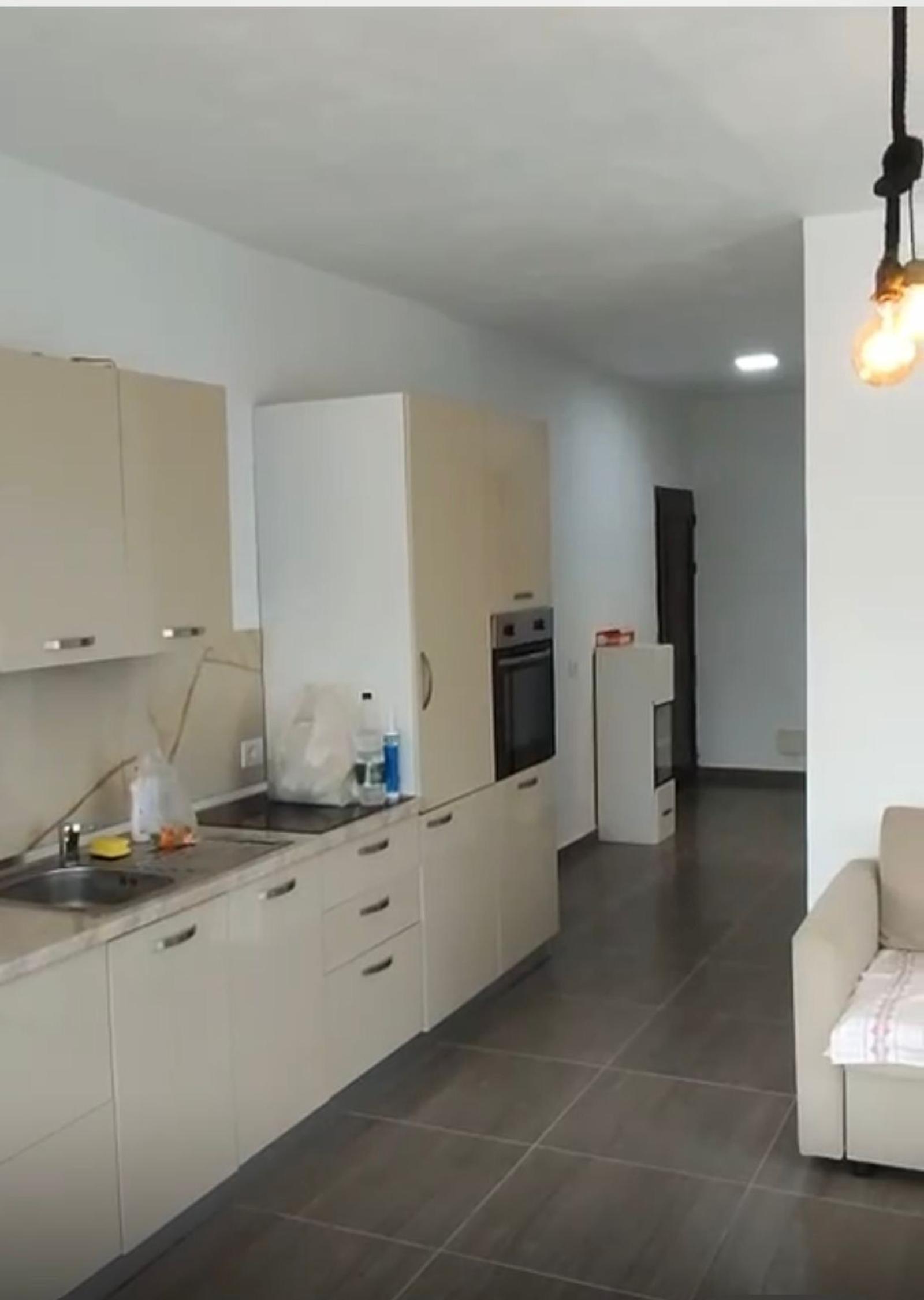 Wohnung 1+1 zum Kauf in Plazh, Durrës, 65 m² — Foto 7 von 10