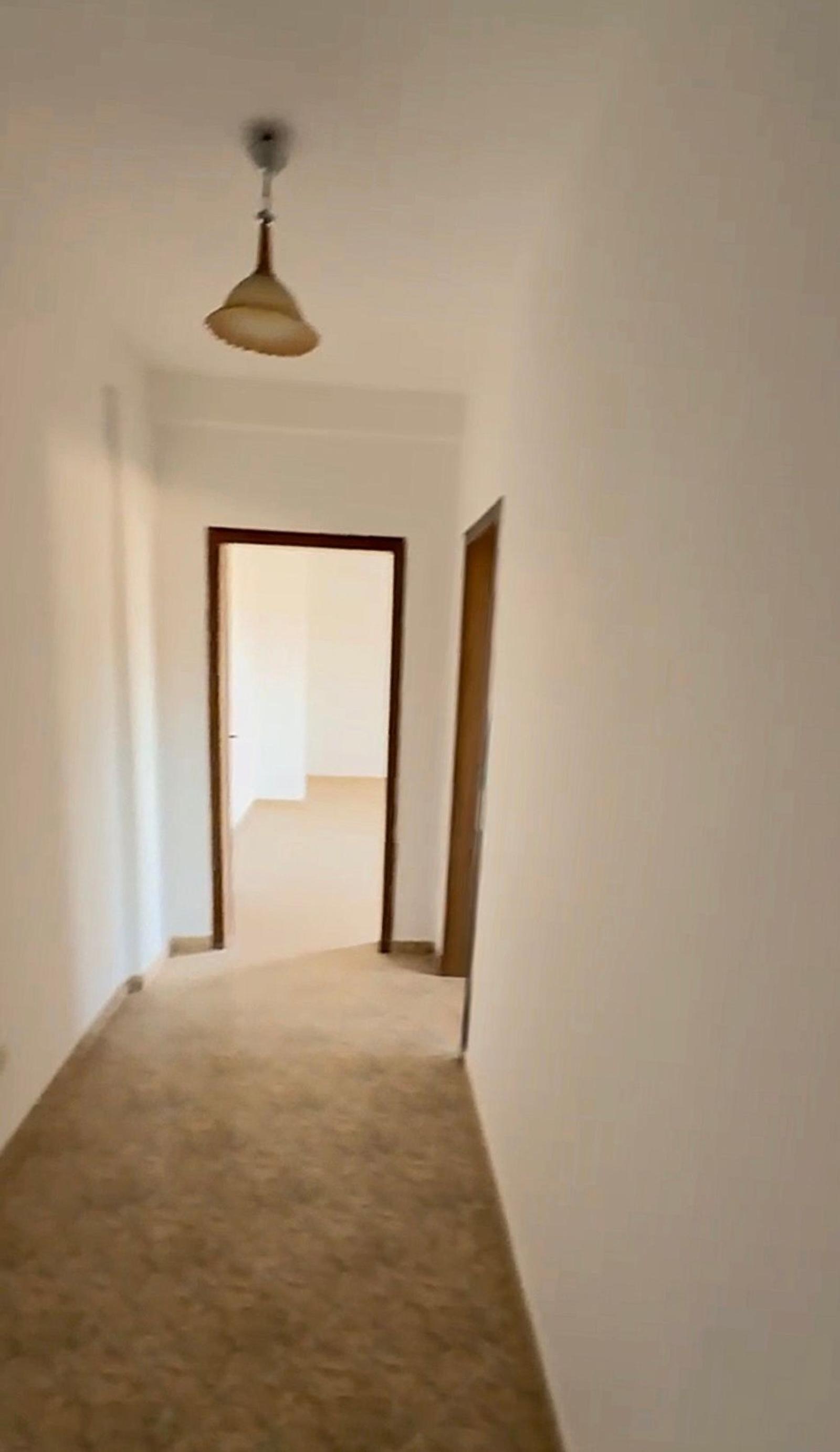 Wohnung 2+1 zum Kauf in Plazh, Durrës, 95 m² — Foto 2 von 5