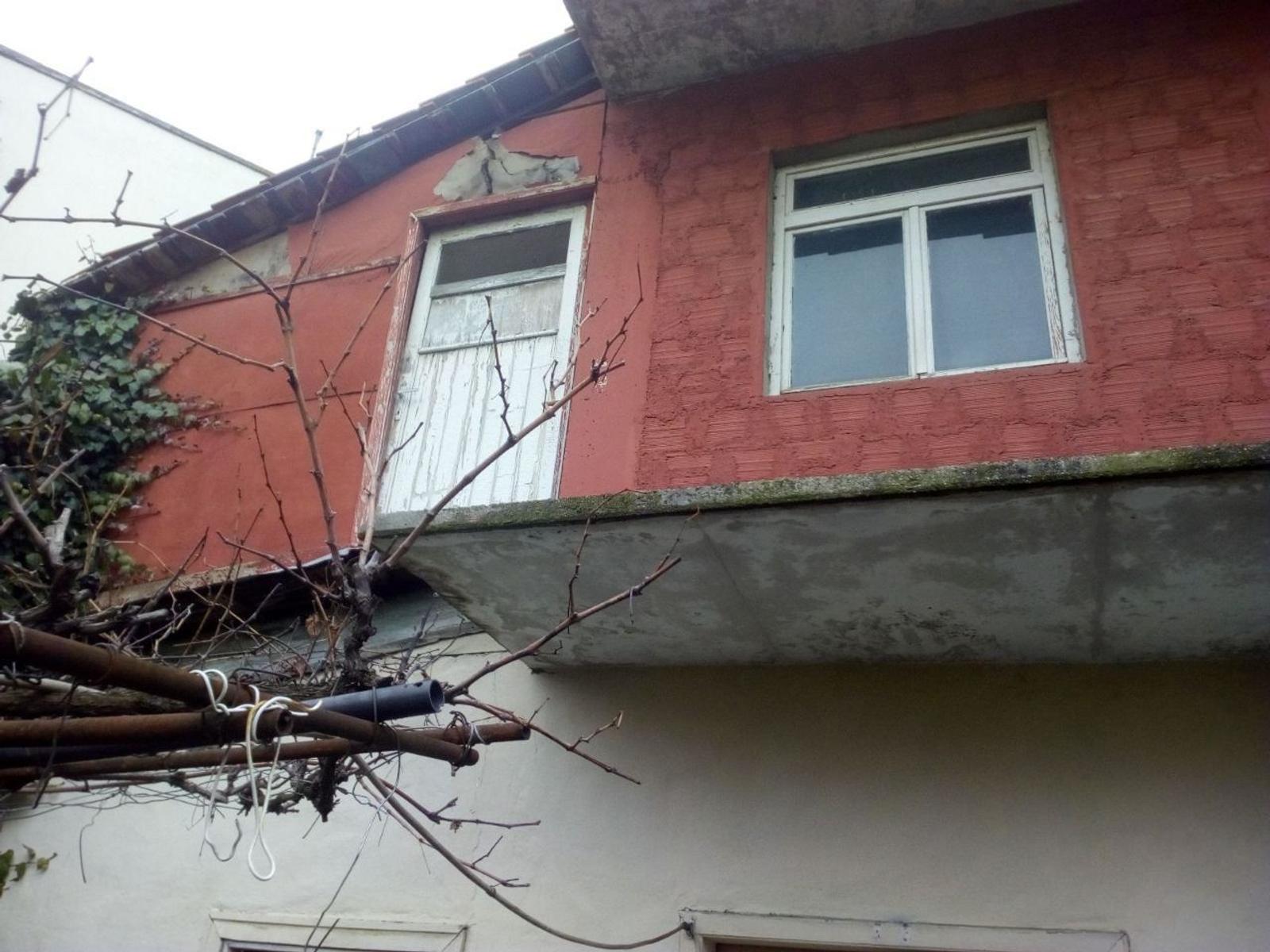 Casa con terreno, Tirana, 89.3 m² + 141 m² di terreno