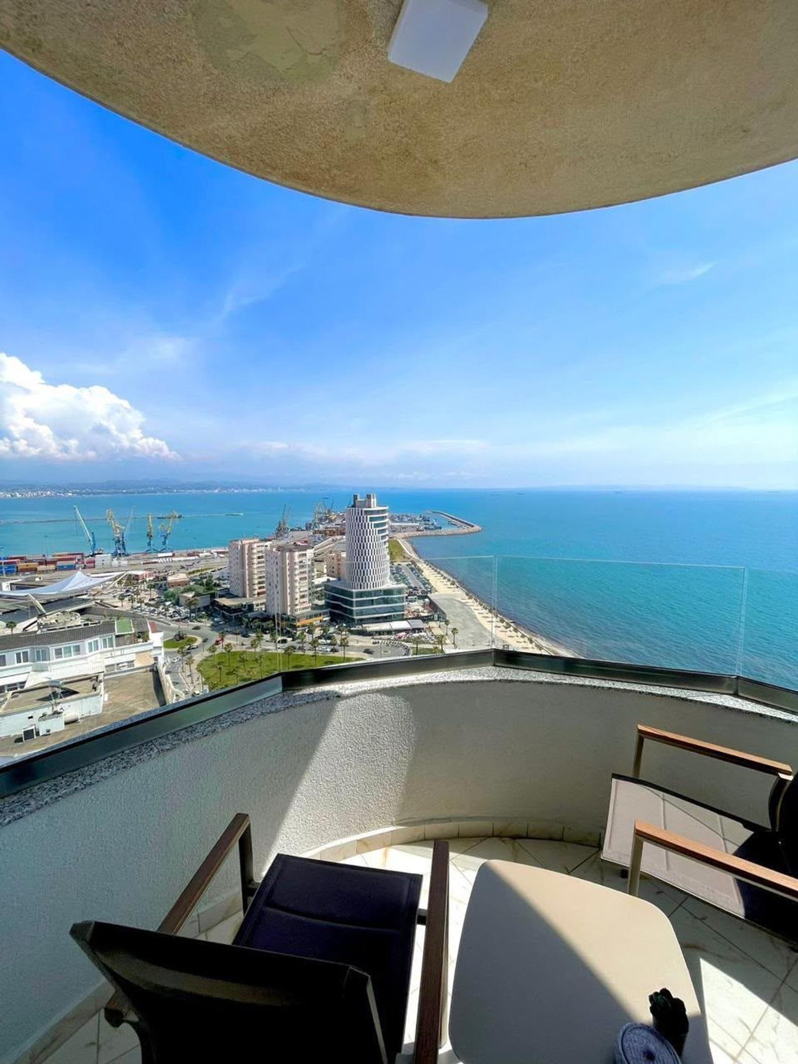 2+1 apartment for sale in City Center, Durres, 125 m² — photo 1 of 22
