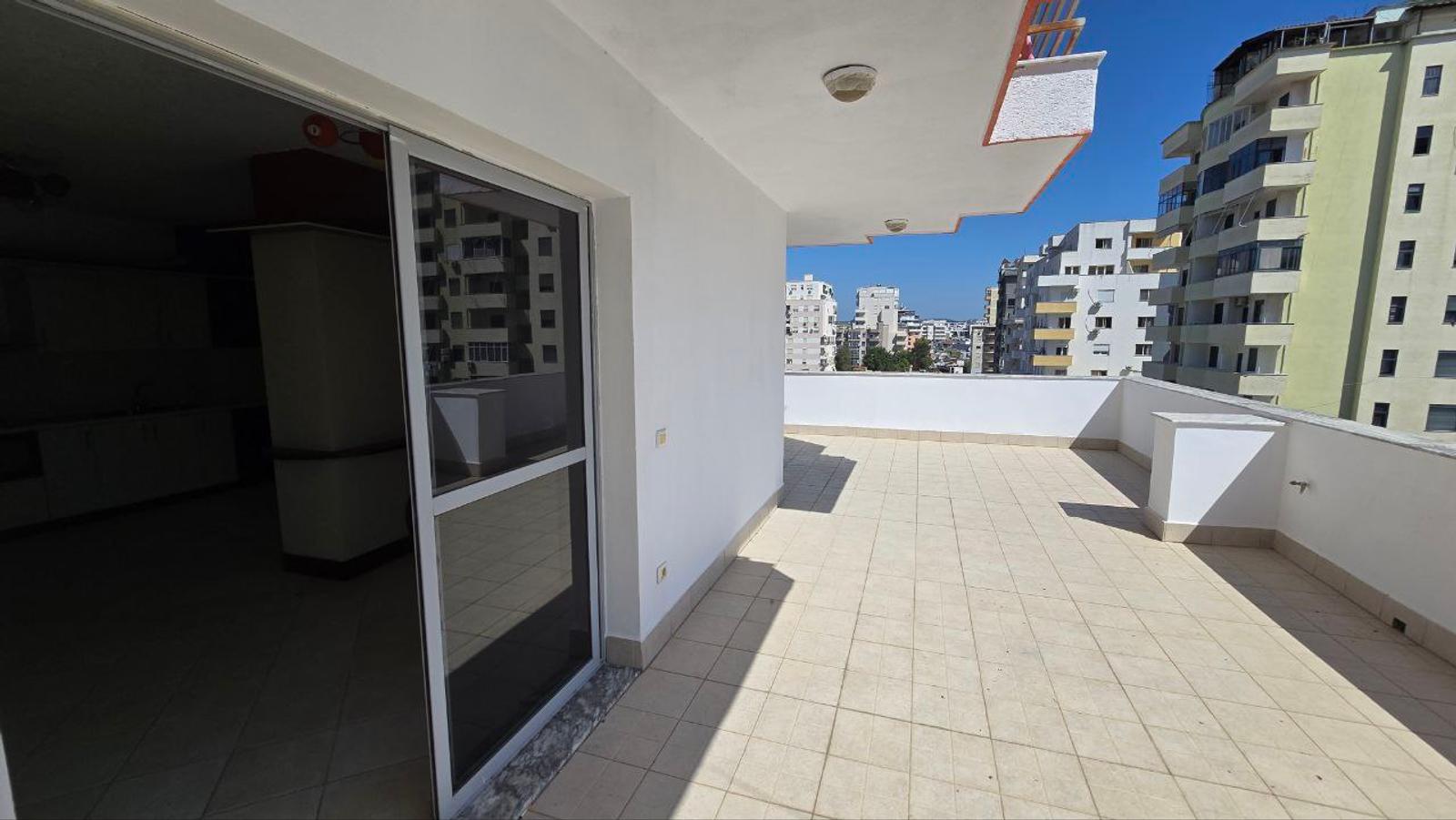 Apartament 1+1, në shitje, Plazhi, Durrësi, 138 m², pamje nga deti — foto 8 nga 10