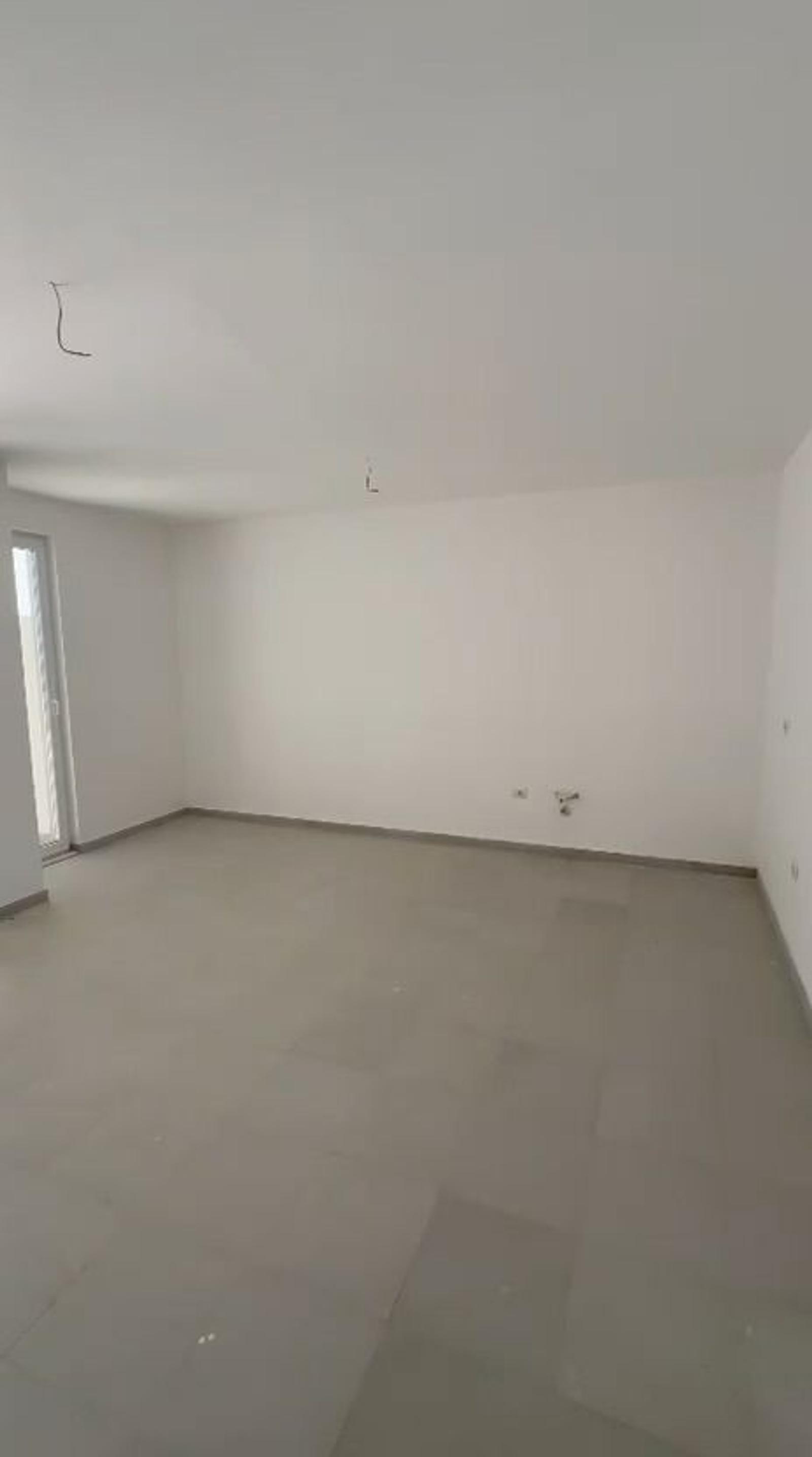 2+1 apartment for sale in Kashar, Tirana, 162.8 m² — photo 2 of 8